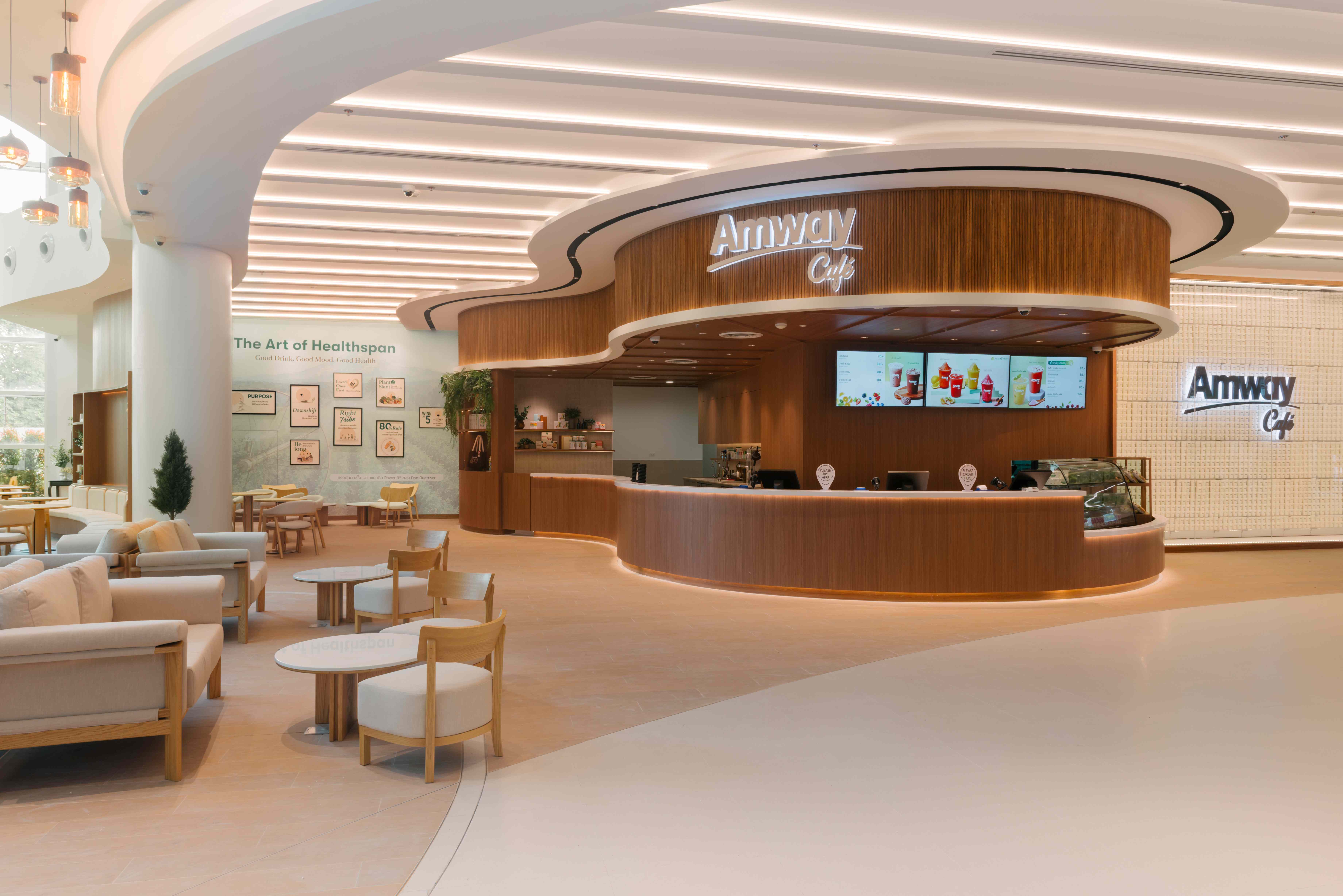 Amway Café ภายใน A Space