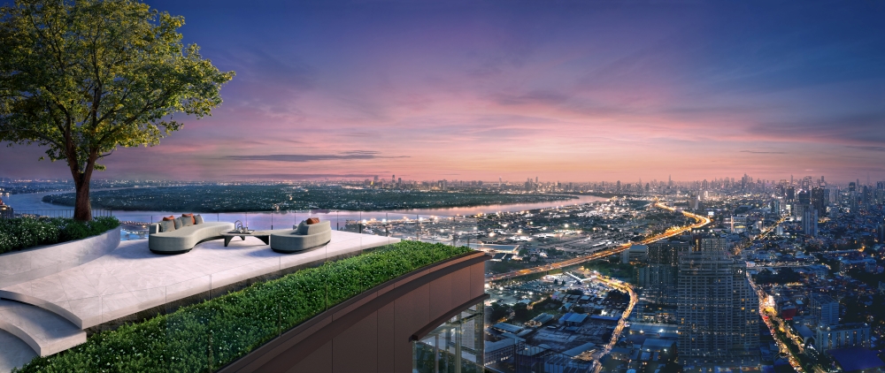 Sky-Enveloped Terrace