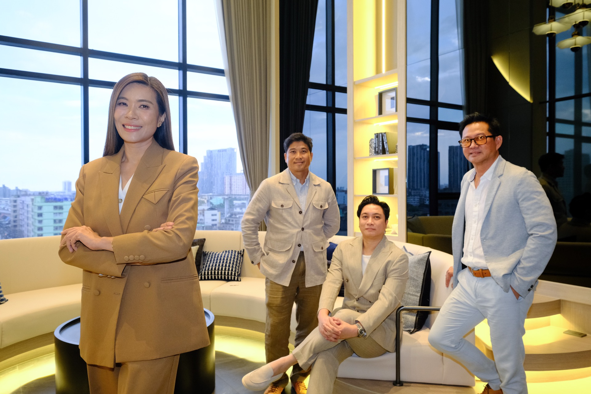 ผู้บริหารและดีไซเนอร์โครงการ Modiz Voyage Srinakarin