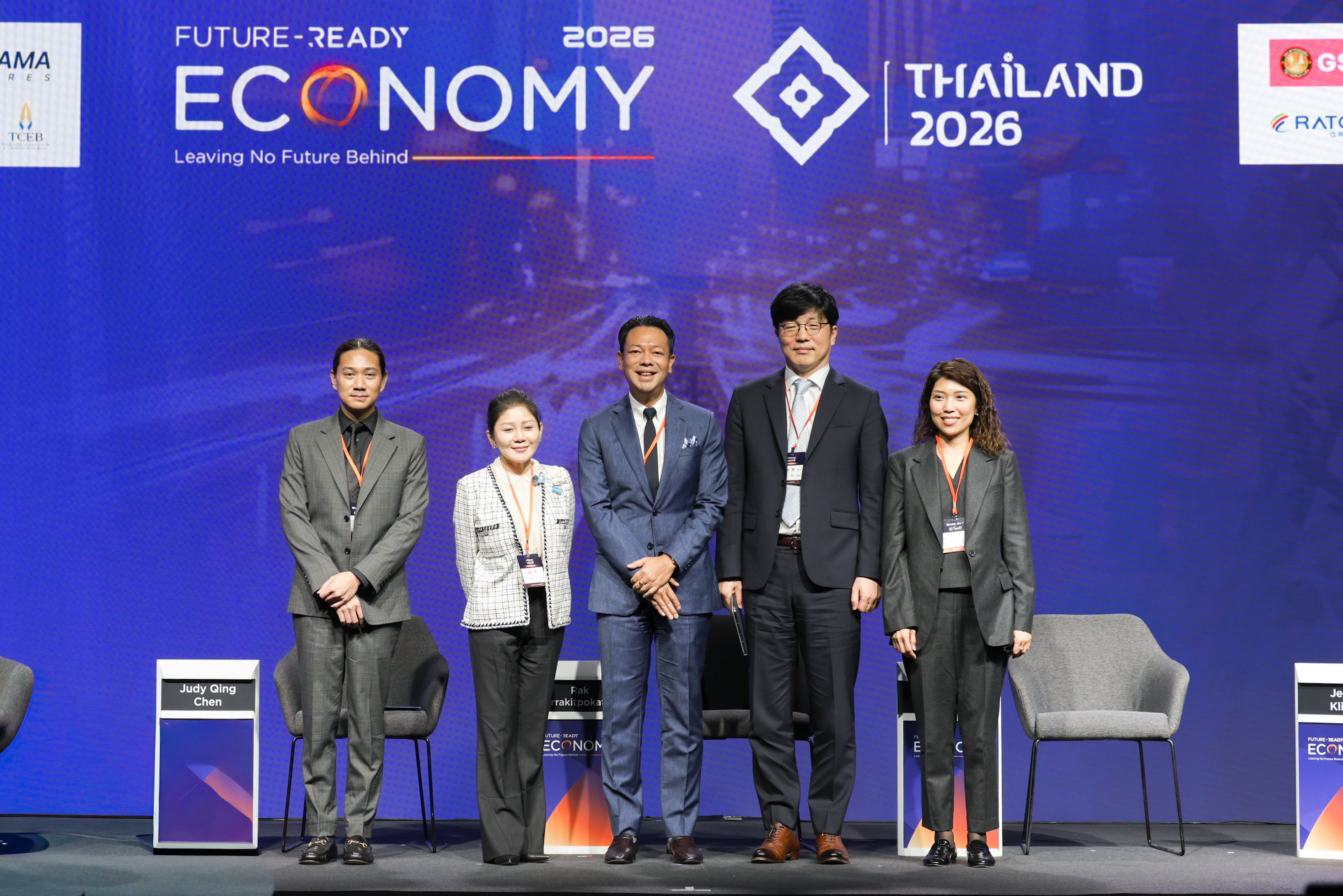 บรรยากาศเวทีเสวนาหัวข้อ Capital for People – ทุนเพื่อผู้คน ในงาน FUTURE-READY ECONOMY 2026