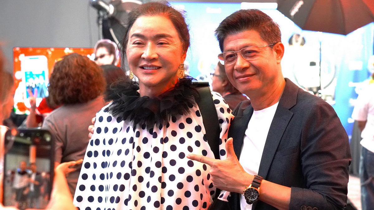 ภาพบรรยากาศในคอนเสิร์ต Maleewan Love in Rock Concert