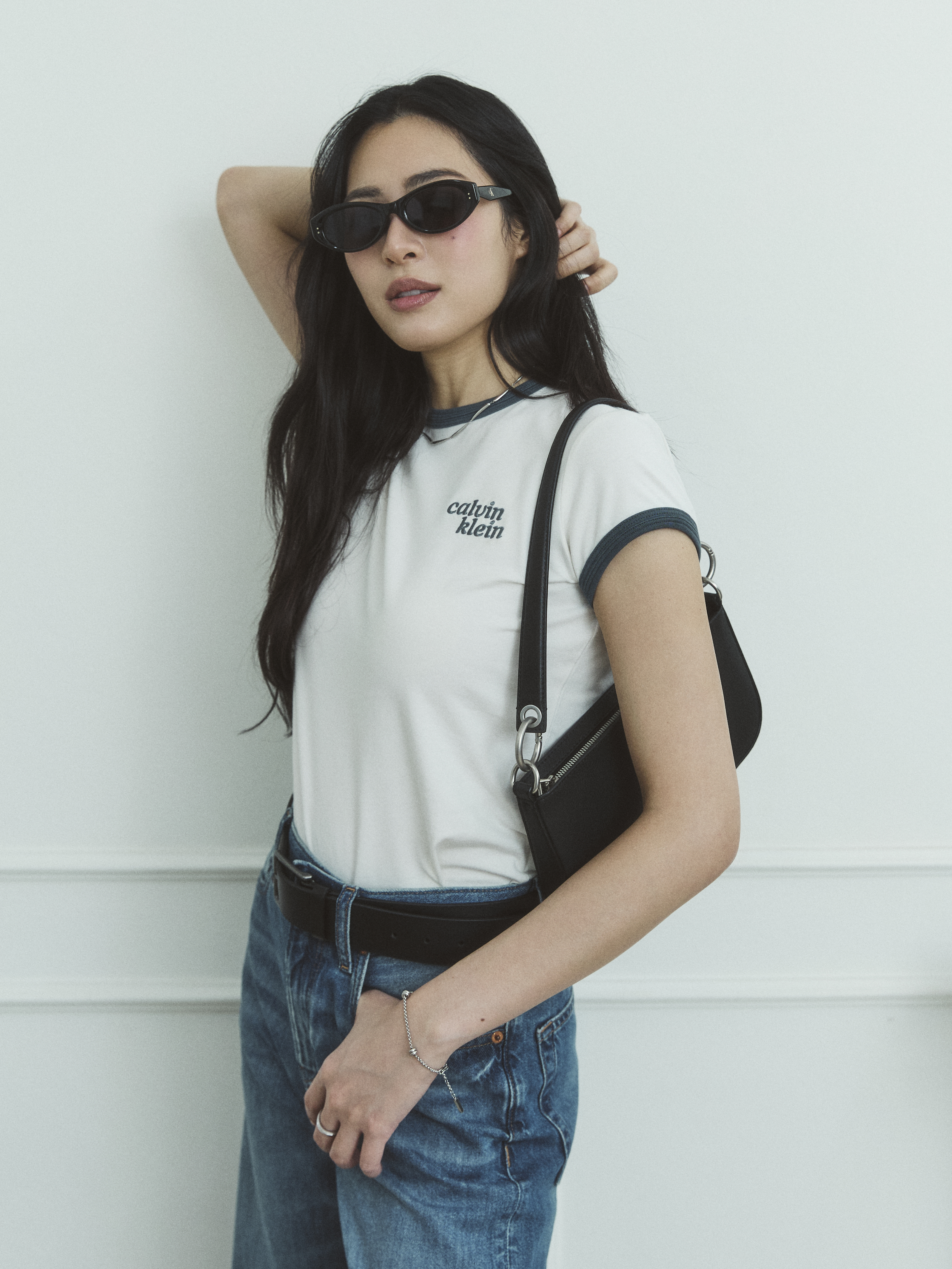 หลิงหลิง โทมัส ธีรทัศน์ และซี ทวินันท์ ในไอเท็ม Calvin Klein Fall 2026