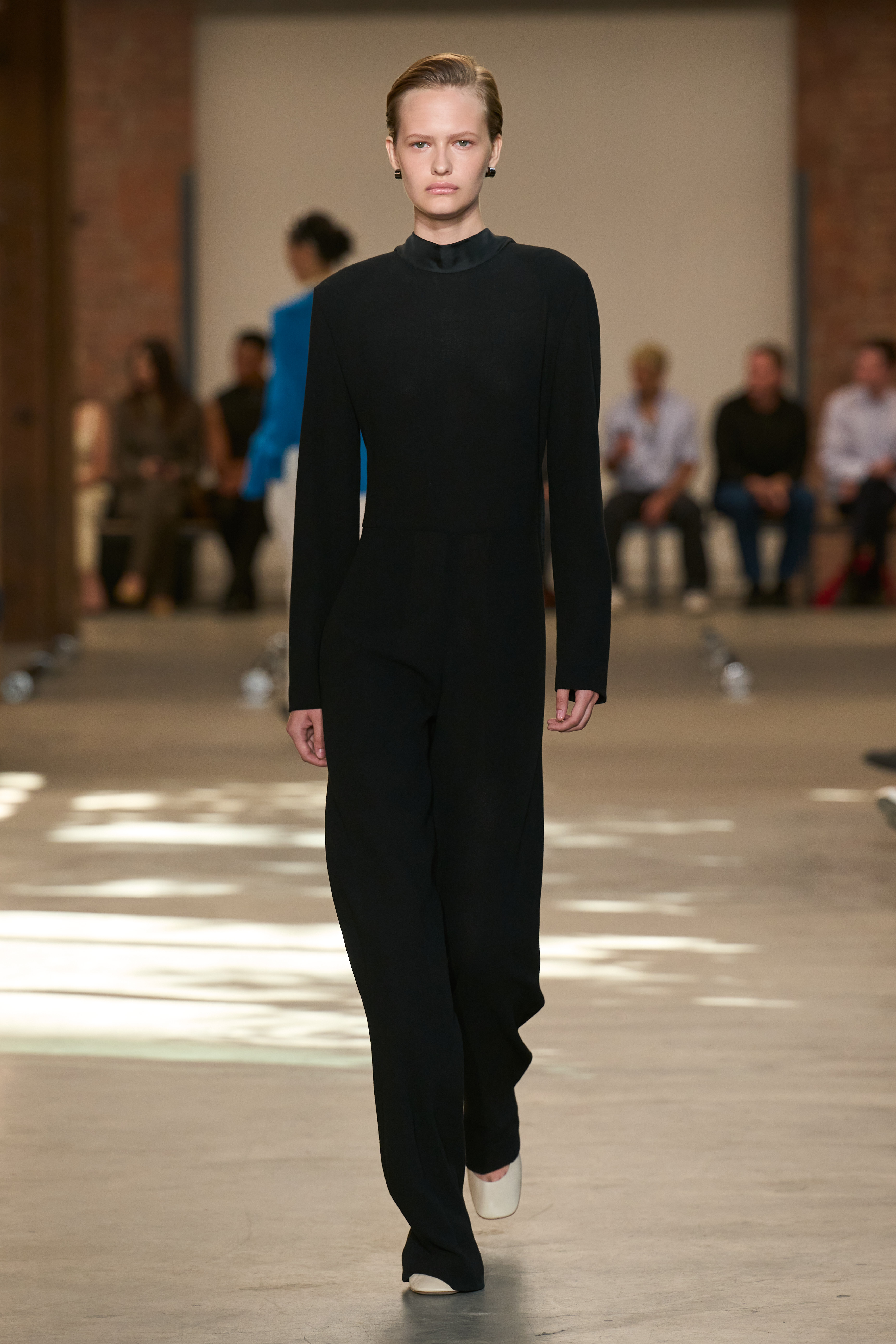 ลุคจากรันเวย์ Calvin Klein Collection Spring 2027