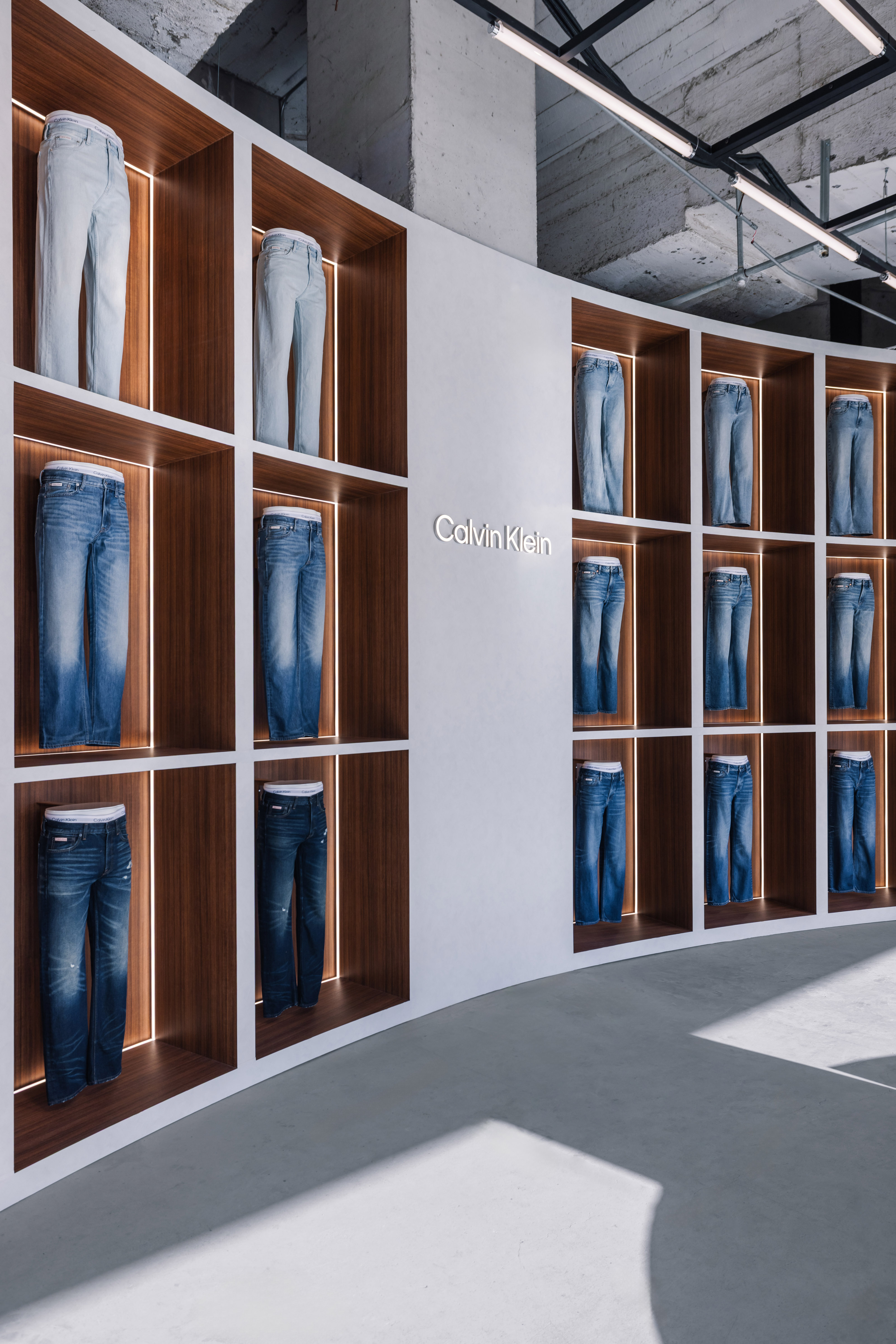 บรรยากาศภายในป๊อปอัป House of Denim