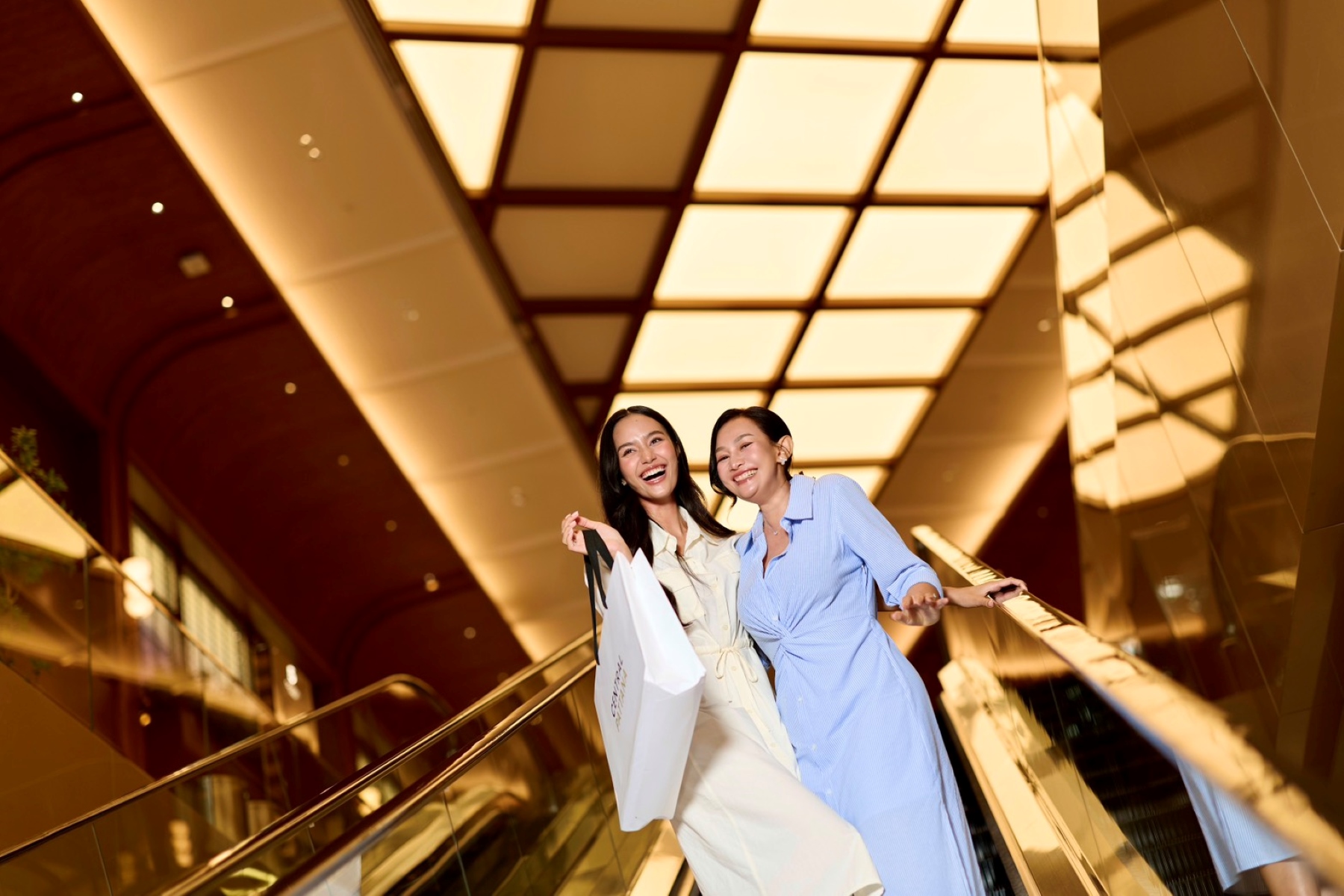 สิทธิพิเศษ Celebrate with Mom Privileges