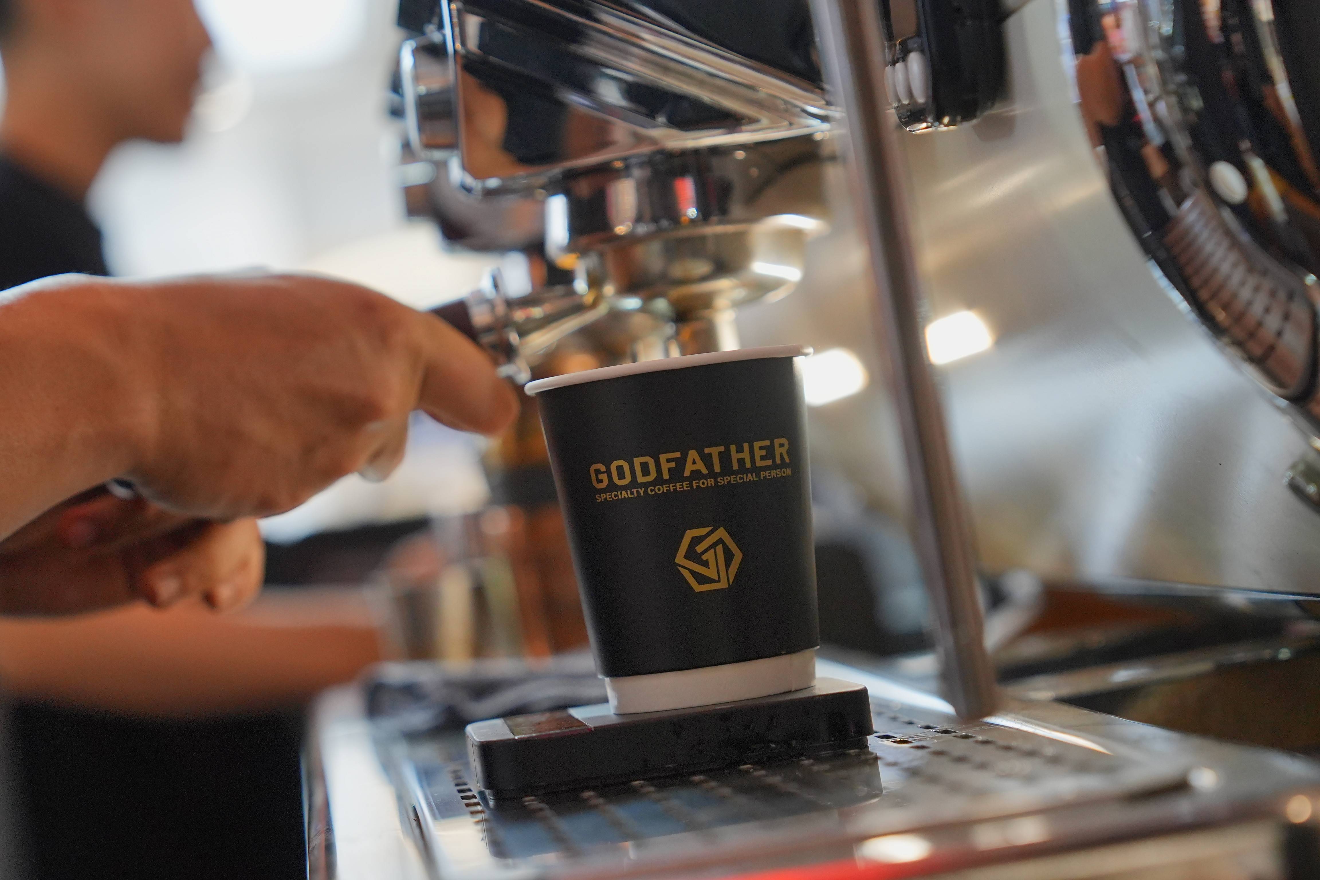 ร้านกาแฟ God Father ในงาน Thailand Coffee Hub