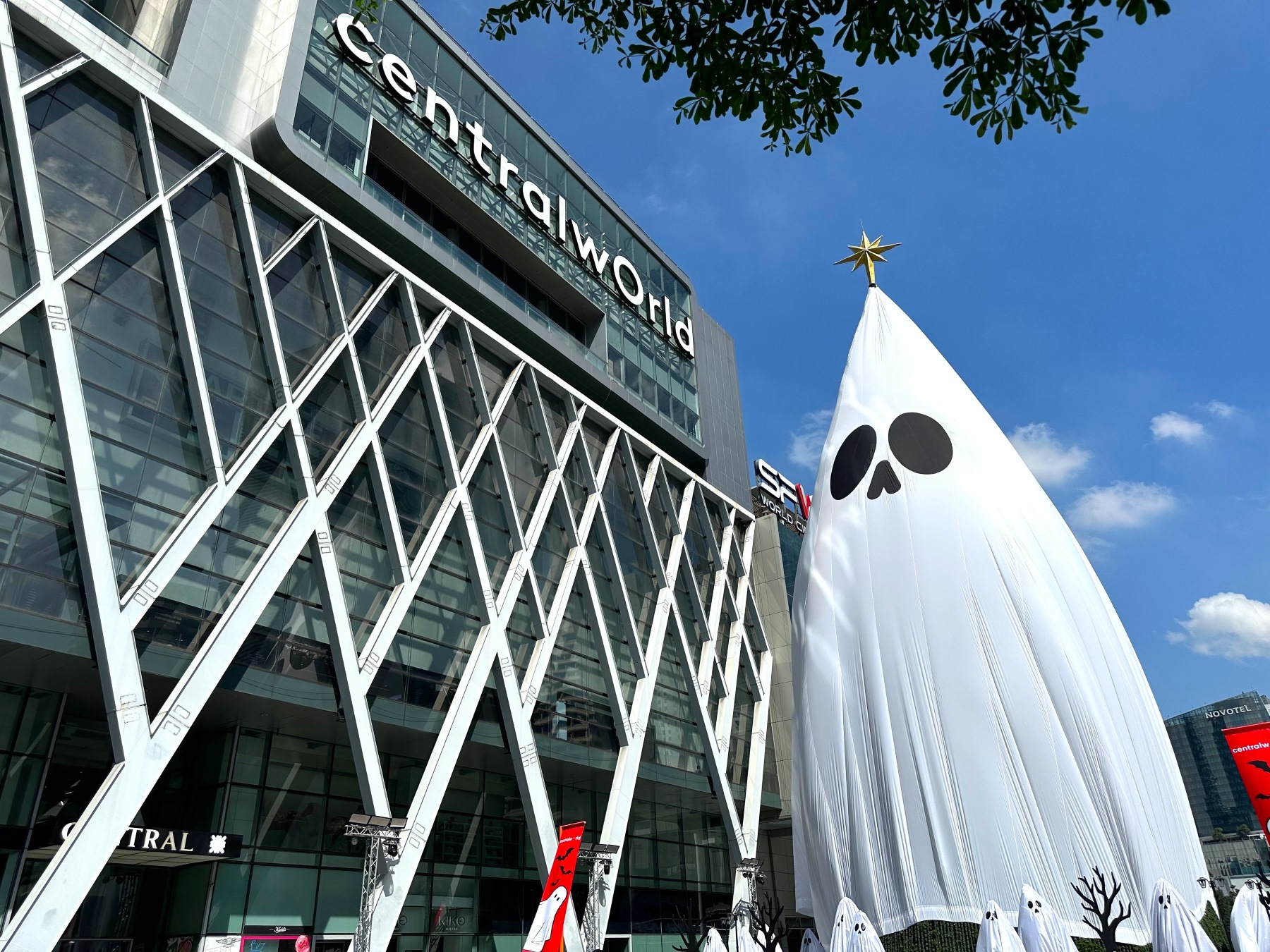 ‘Spooky Boo & Friends 2026’ ผียักษ์สูง 40 เมตร ณ ลานเซ็นทรัลเวิลด์