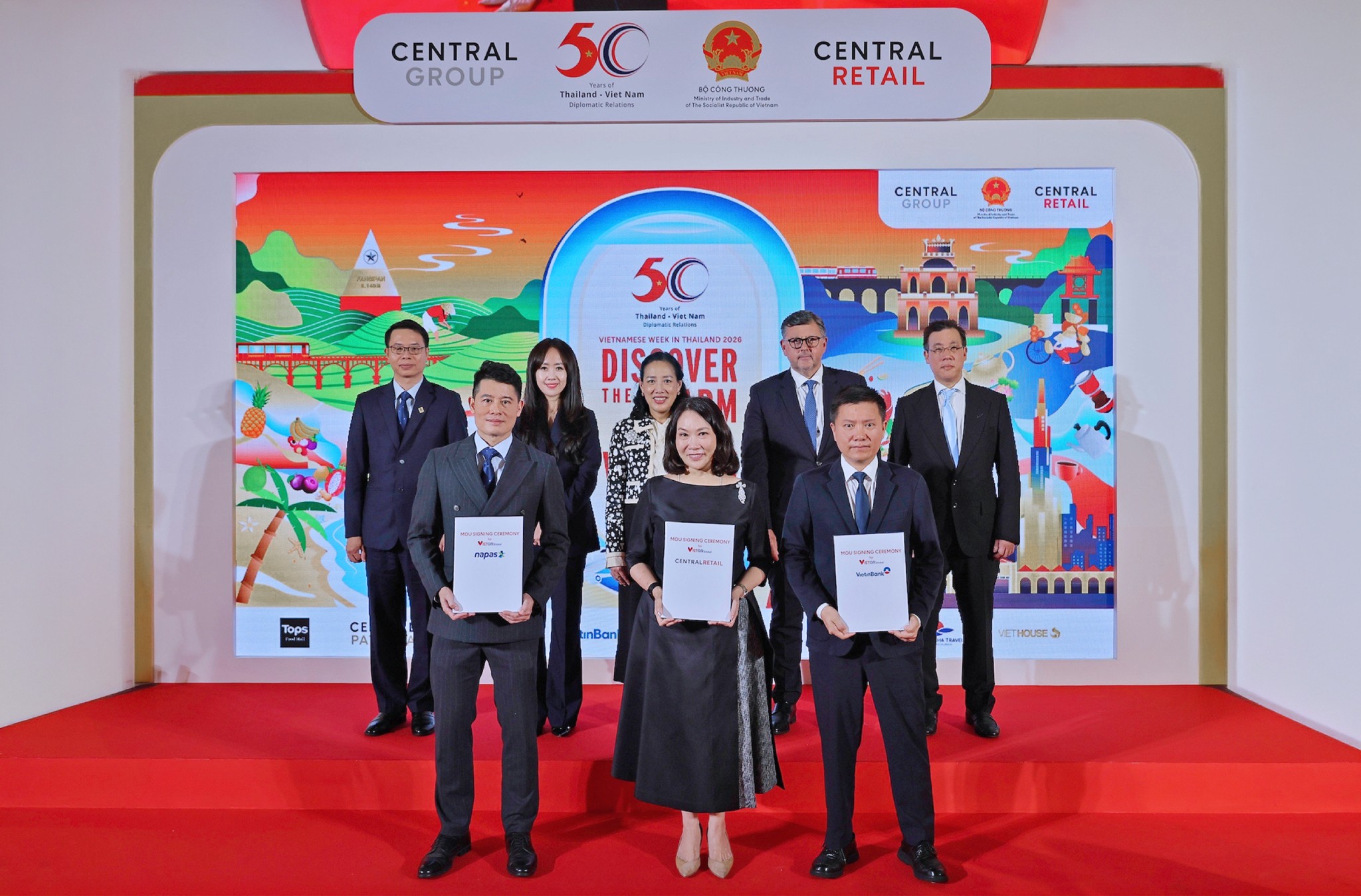 ภาพประกอบข่าว เซ็นทรัล รีเทล จับมือ NAPAS และ VietinBank ลงนาม MOU VietQR Global