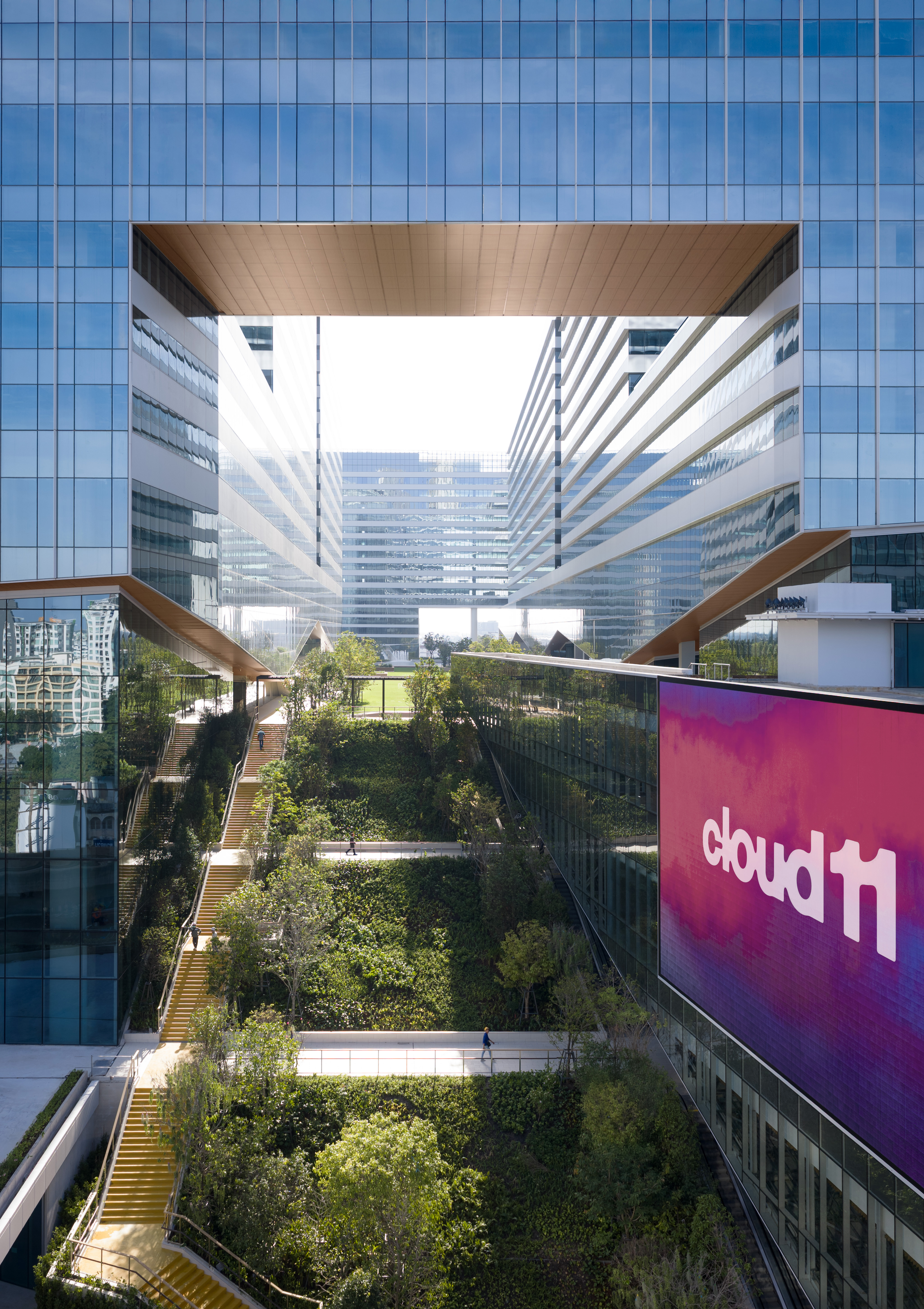 ภาพอาคาร Cloud 11