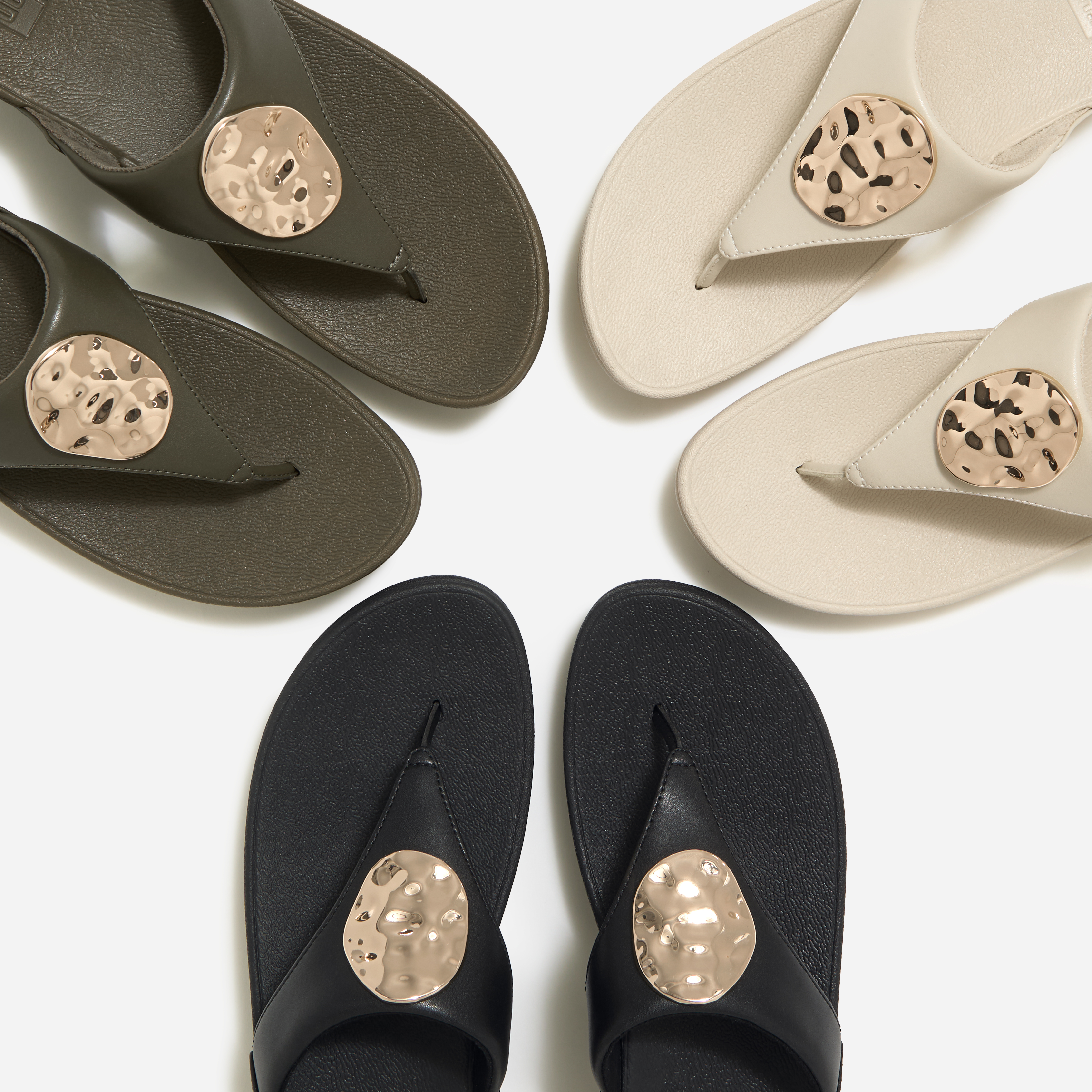 FitFlop รองเท้าแตะ LULU ADORNMENT TOE-POST SANDALS ดีเทล