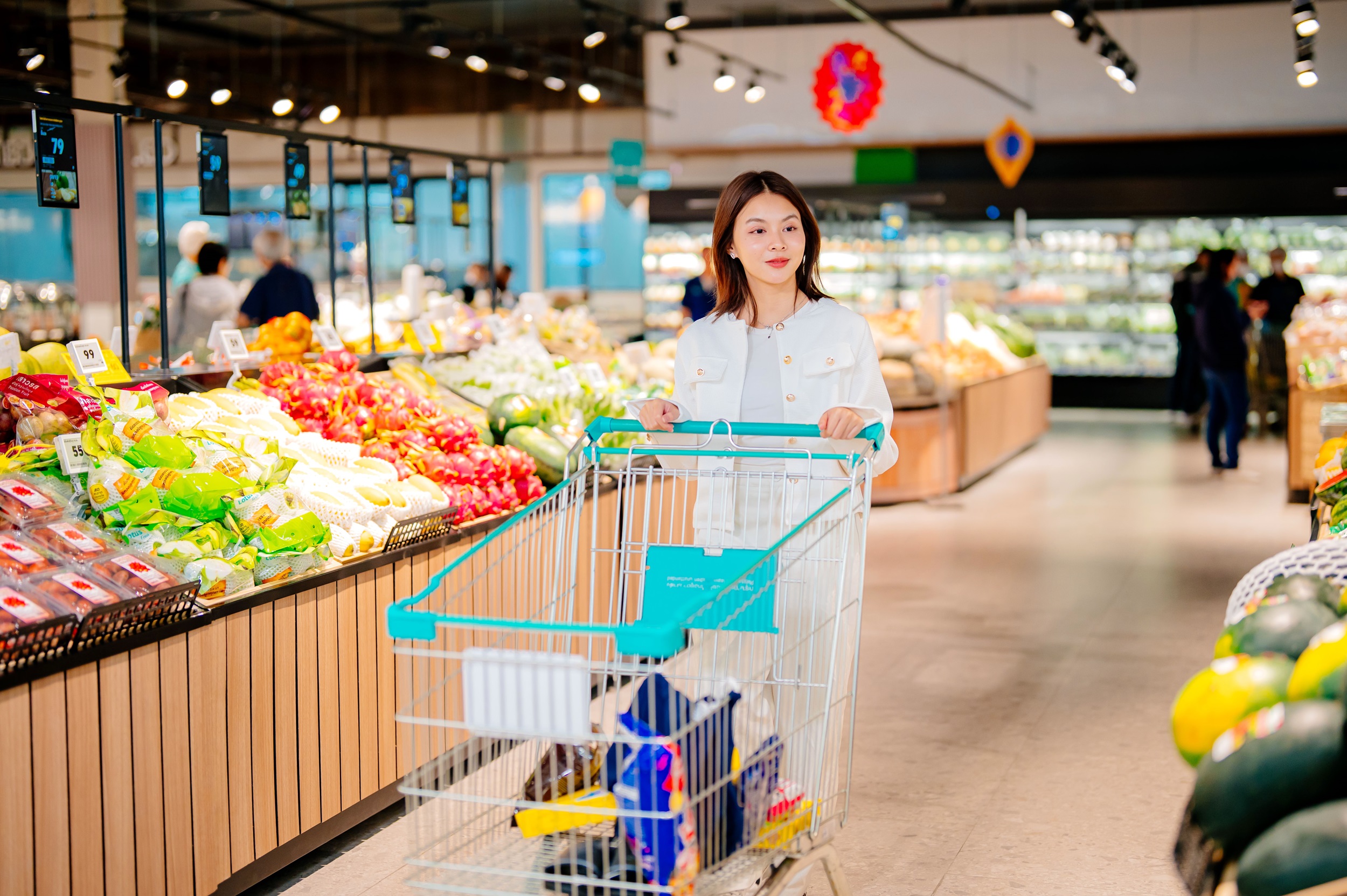 ซีพี แอ็กซ์ตร้า ชู Hypermarket หัวใจการเติบโตของ Happy & Healthy Mall - Lotus_s - 03