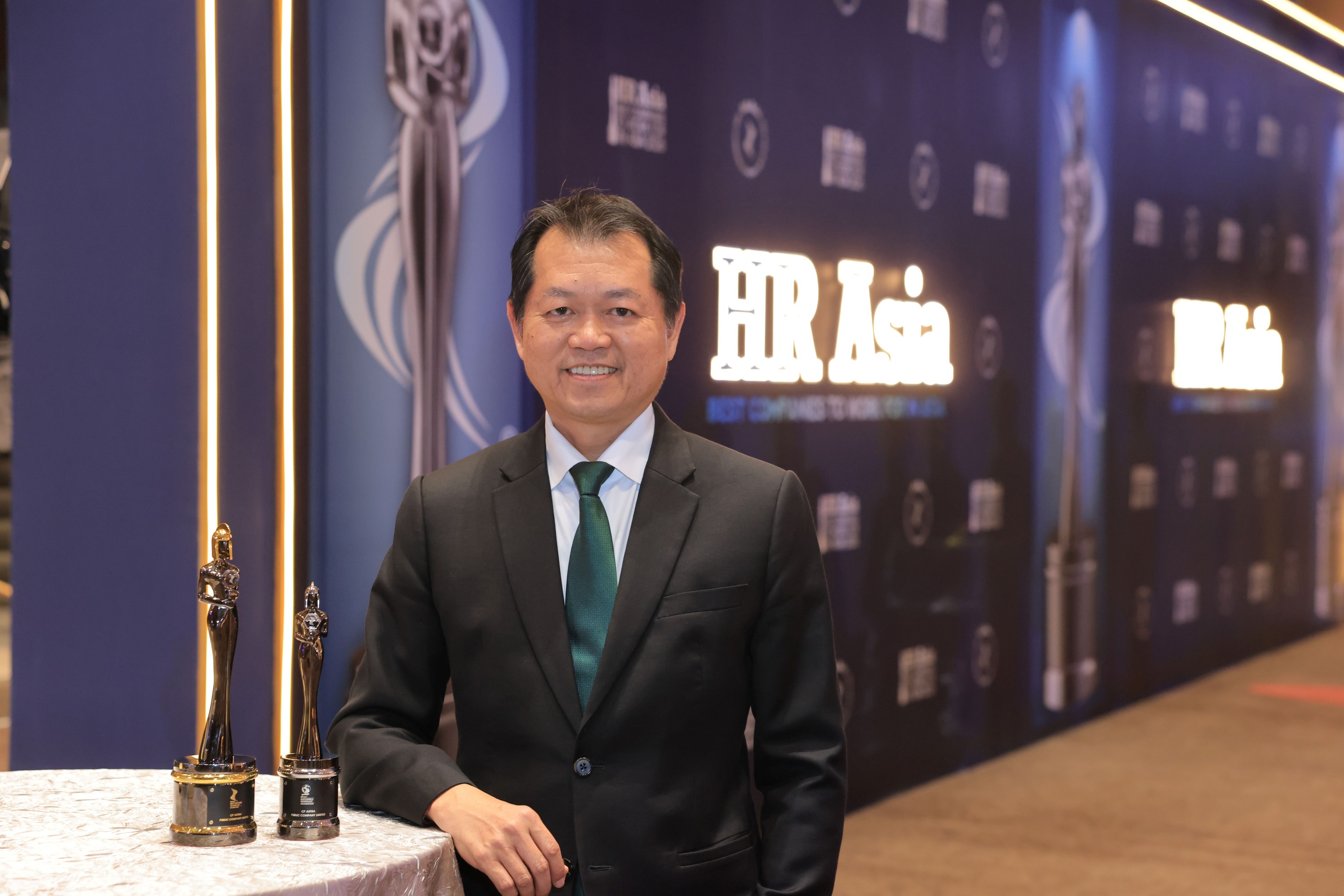 นายวสันต์ สินพิทักษ์สกุล ประธานคณะผู้บริหารกลุ่มสายงานบริหารทรัพยากรบุคคล บริษัท ซีพี แอ็กซ์ตร้า จำกัด (มหาชน)