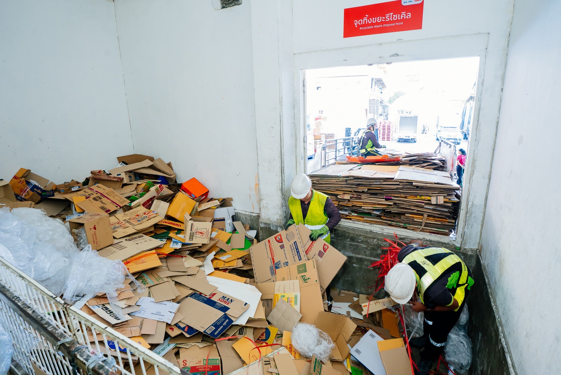 โลตัส โก เฟรช สาขากระบี่ ทาวน์ หนึ่งในสาขาที่ได้รับการรับรอง Zero Waste to Landfill Store