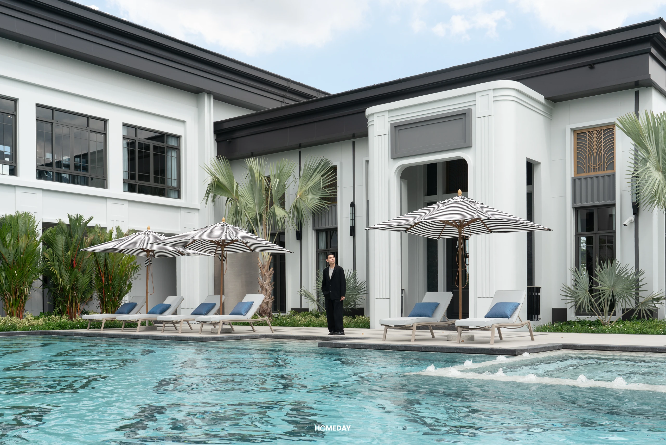เศรษฐสิริ รัตนาธิเบศร์ — Swimming Pool & Kid Pool