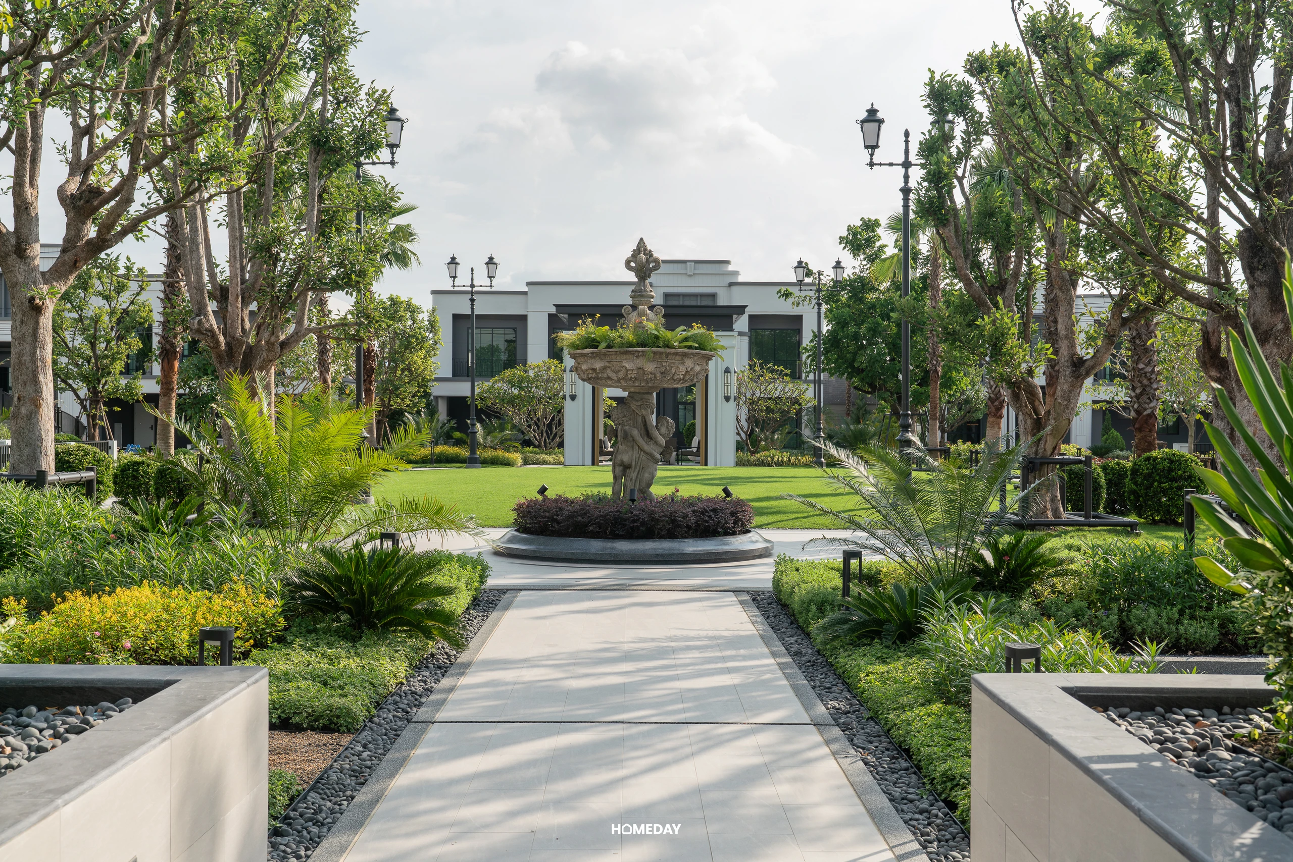 เศรษฐสิริ รัตนาธิเบศร์ — Main Park