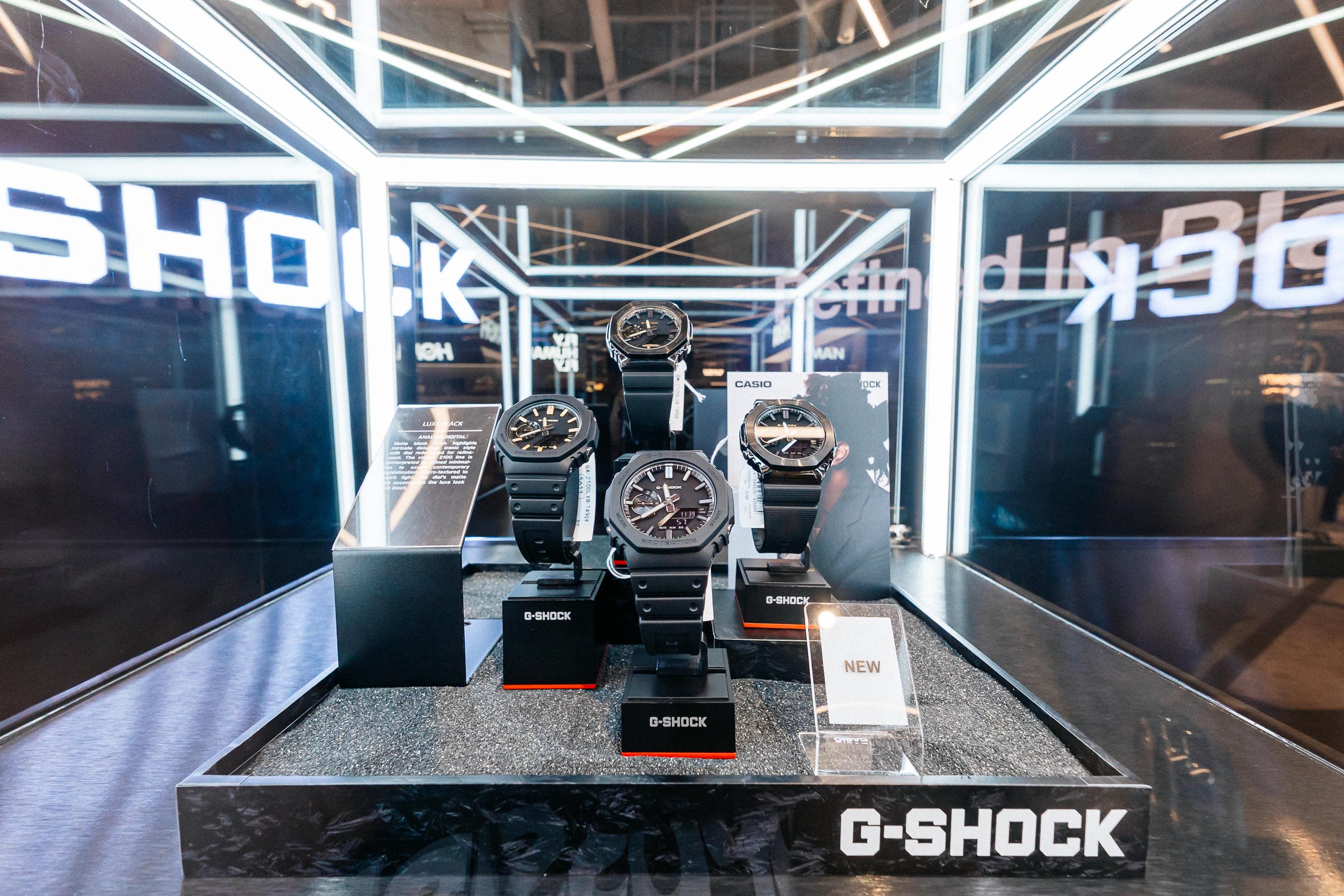 G-SHOCK LUXE BLACK COLLECTION