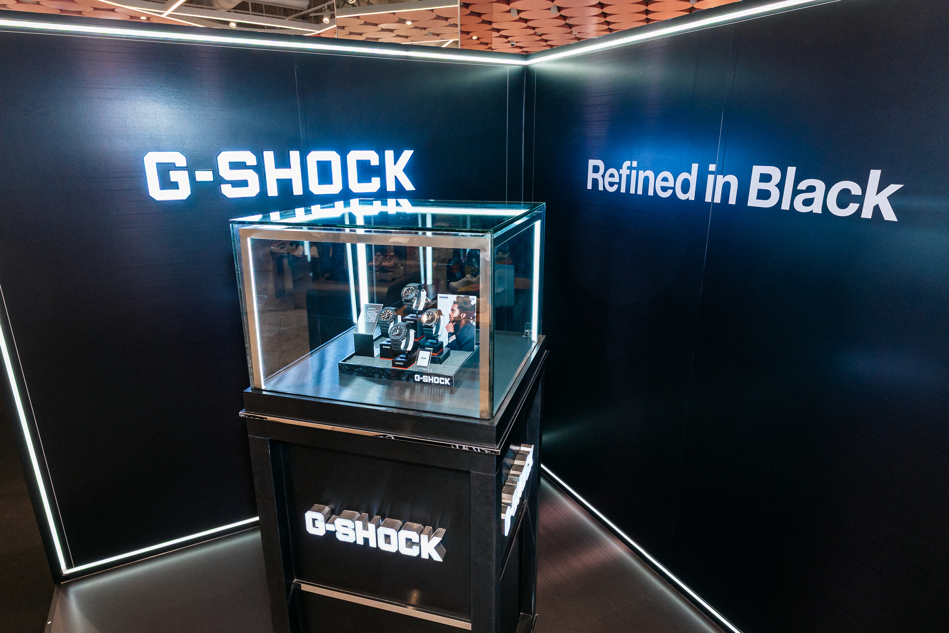 G-SHOCK LUXE BLACK COLLECTION