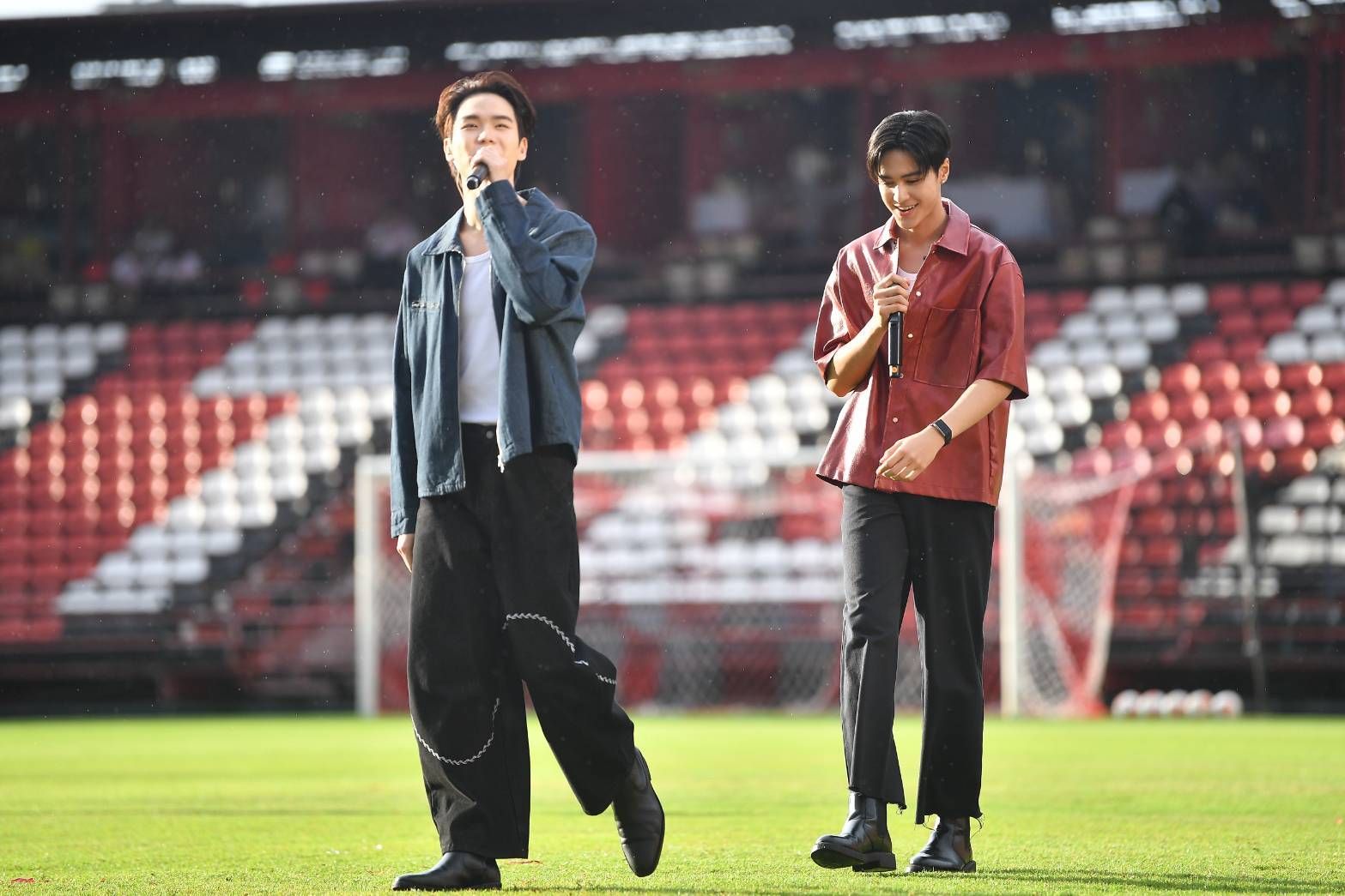 ภาพบรรยากาศการแข่งขันฟุตบอลการกุศล