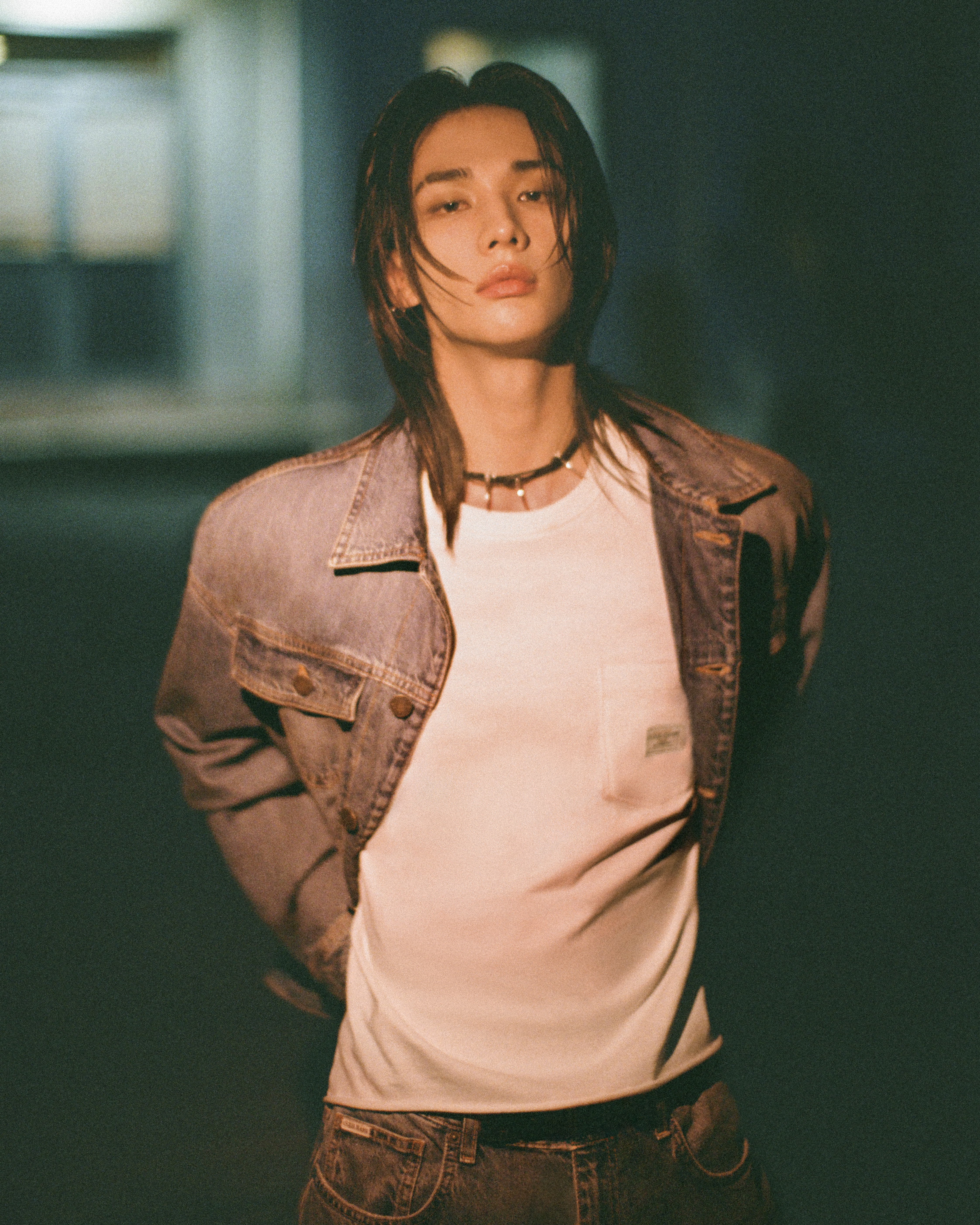 ภาพแคมเปญ GUESS Fall 2026 โดย Hyunjin วง Stray Kids