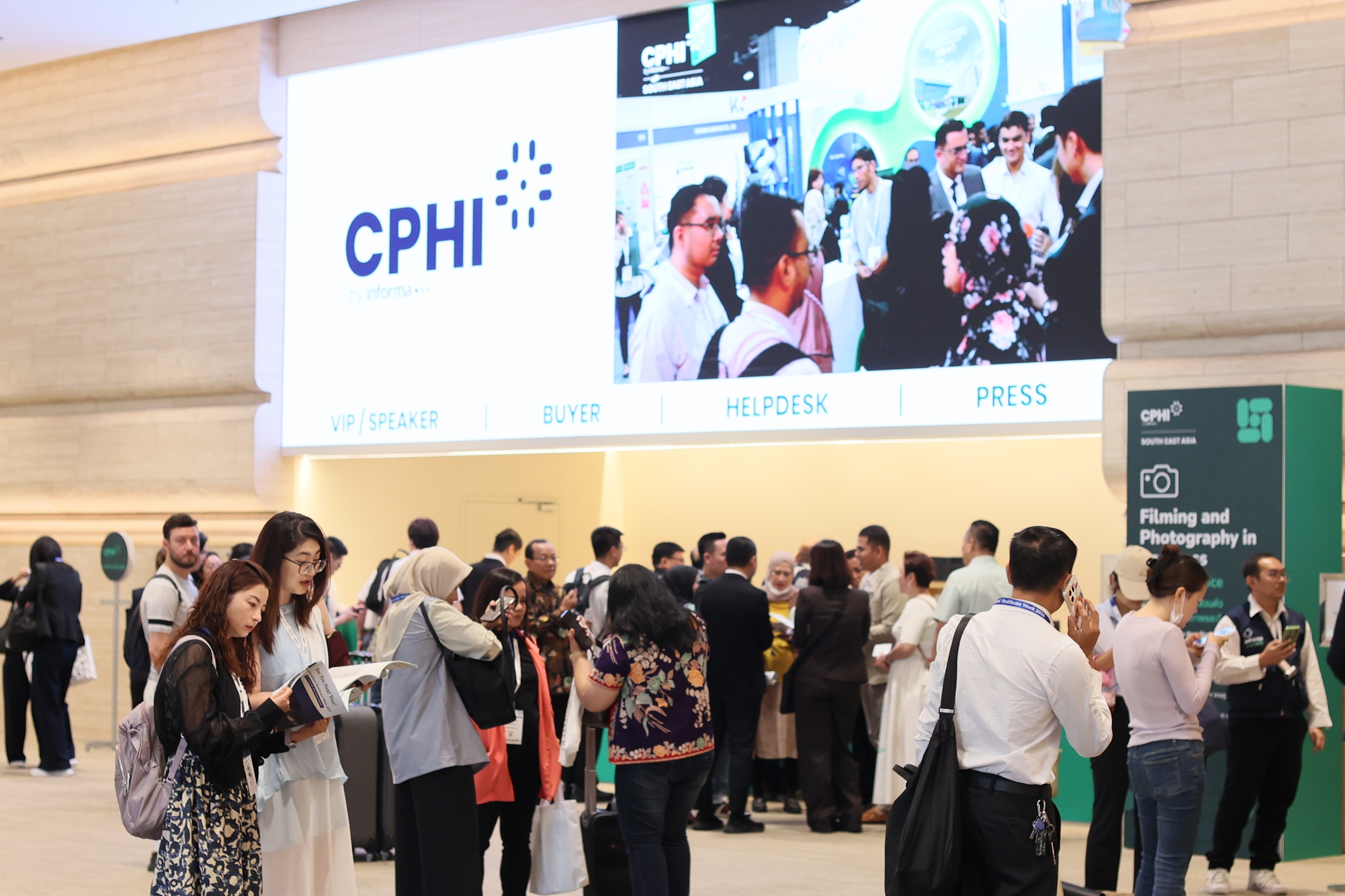 ภาพงาน CPHI South East Asia ใน IHW 2026