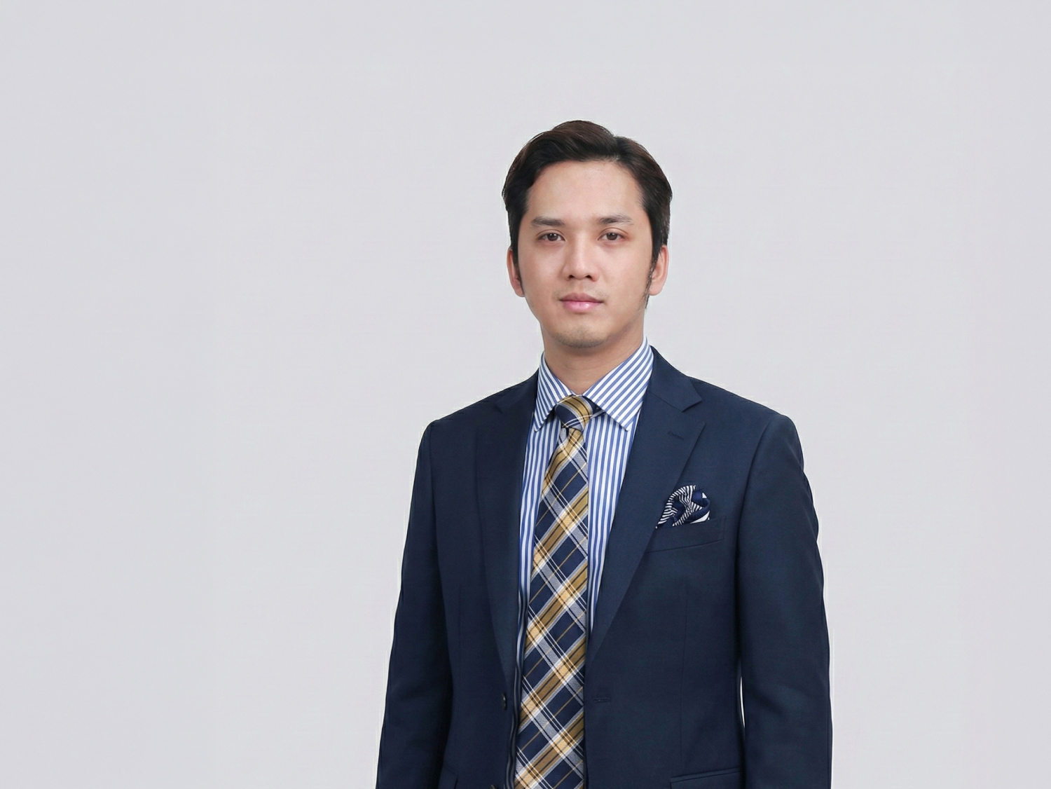 รศ. ดร.นพธนิษฐ์ โชติสาร รองคณบดีฝ่ายวิเทศสัมพันธ์และการดิจิทัล คณะพาณิชยศาสตร์และการบัญชี มหาวิทยาลัยธรรมศาสตร์