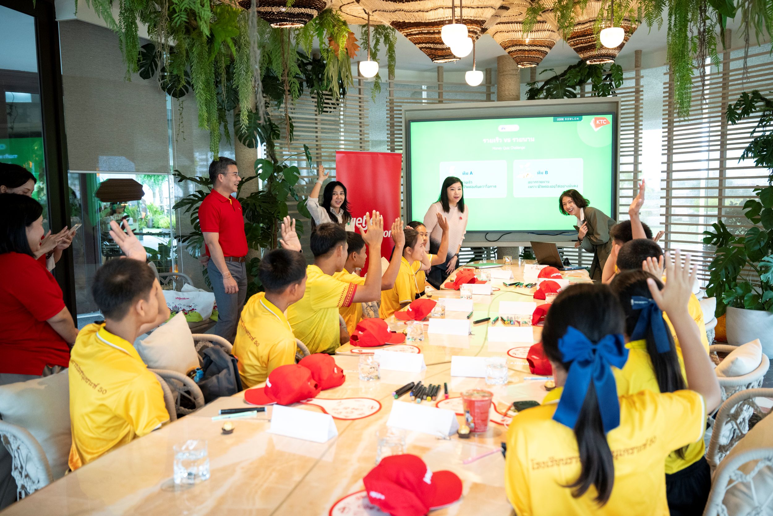 ภาพข่าวประชาสัมพันธ์กิจกรรม KTC FinLit Playground