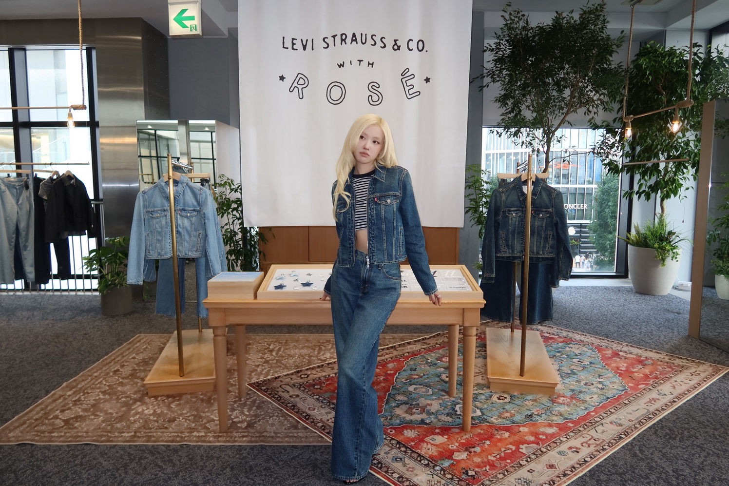 ROSÉ ในแคมเปญ Levi’s® x ROSÉ คอลเลกชัน The Original Girl