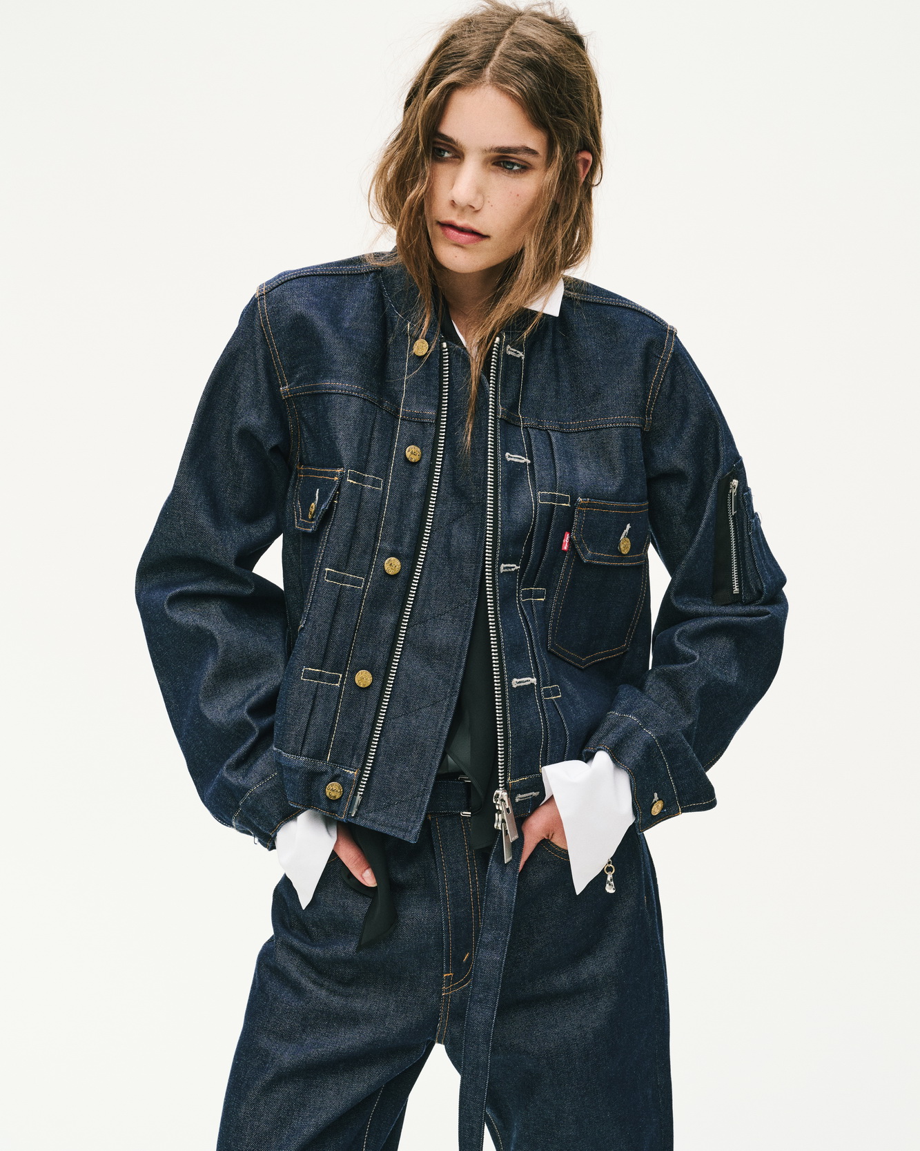 ลุคจากคอลเลกชัน Levi’s® x sacai