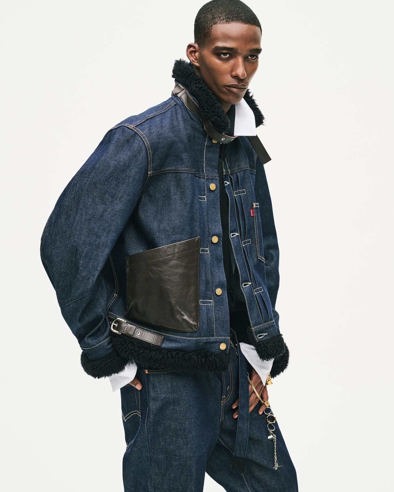 ลุคจากคอลเลกชัน Levi’s® x sacai