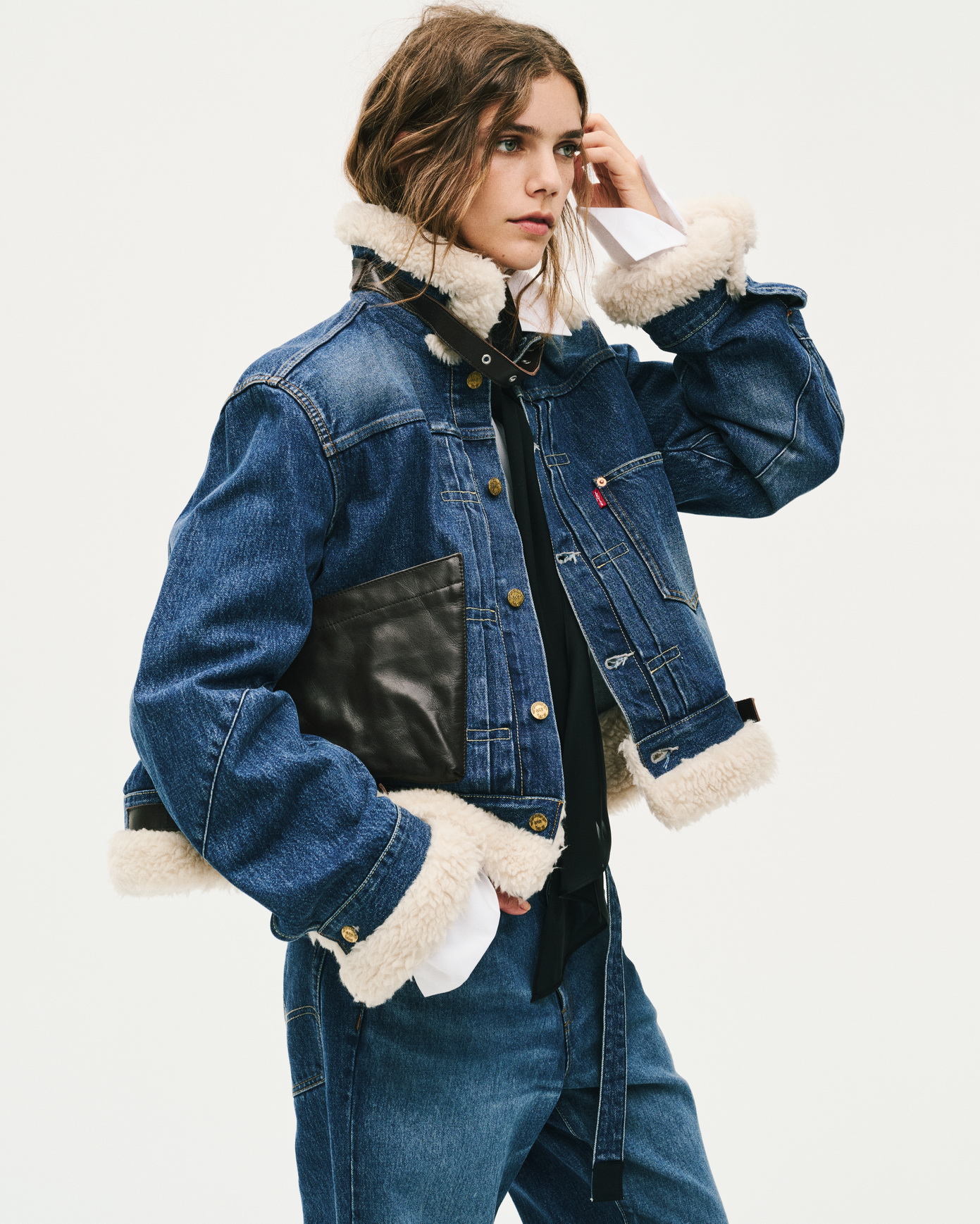 ลุคจากคอลเลกชัน Levi’s® x sacai