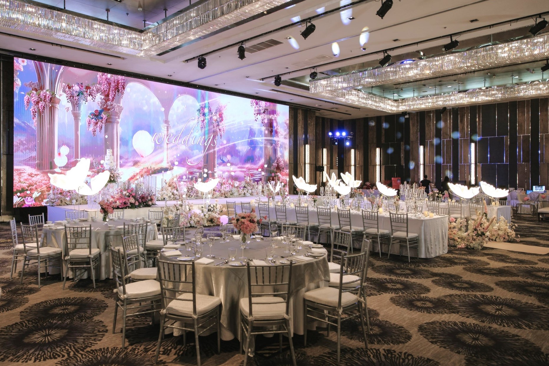 โรงแรมเรเนซองส์ กรุงเทพฯ ราชประสงค์