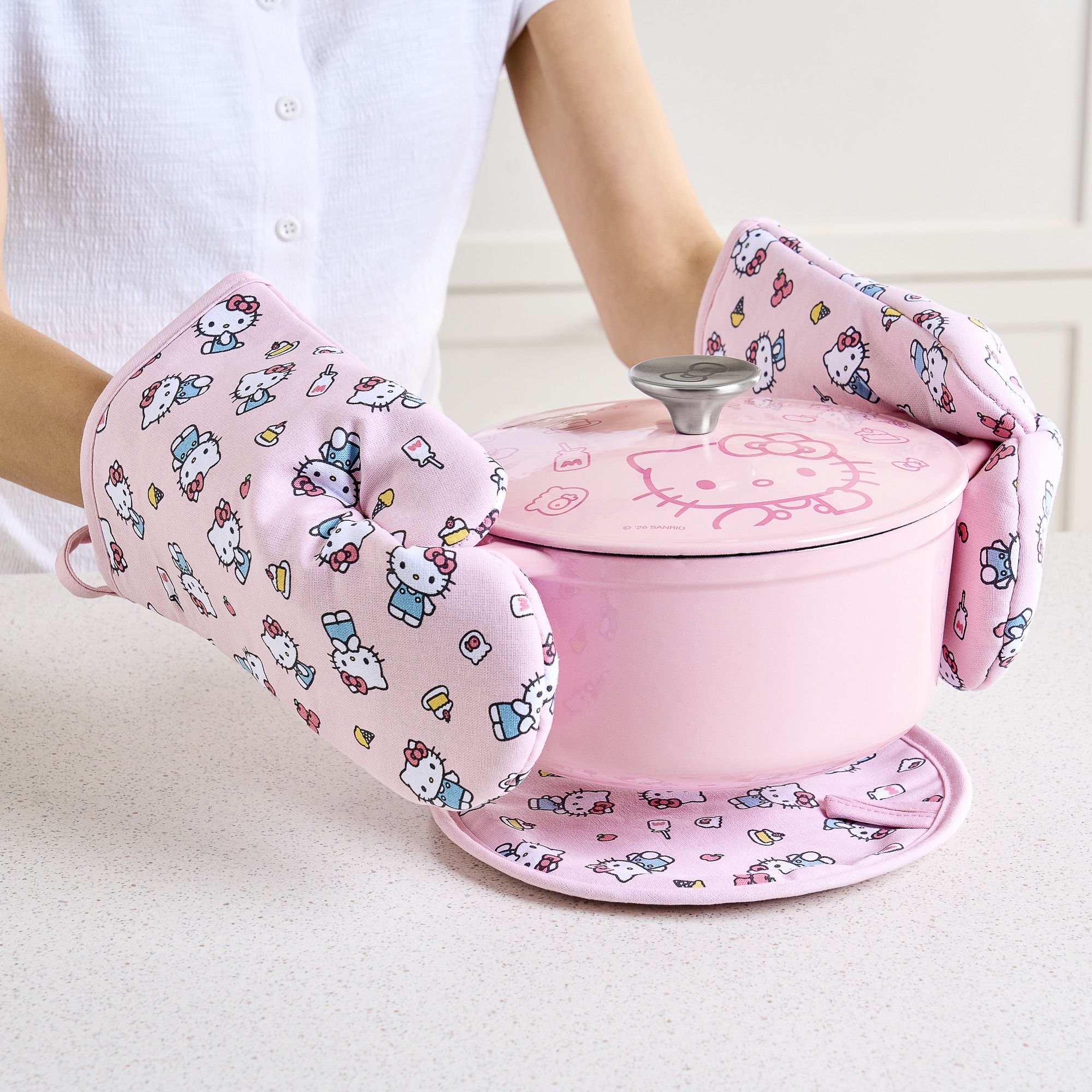 อุปกรณ์ทำอาหาร MEYER Hello Kitty Collection