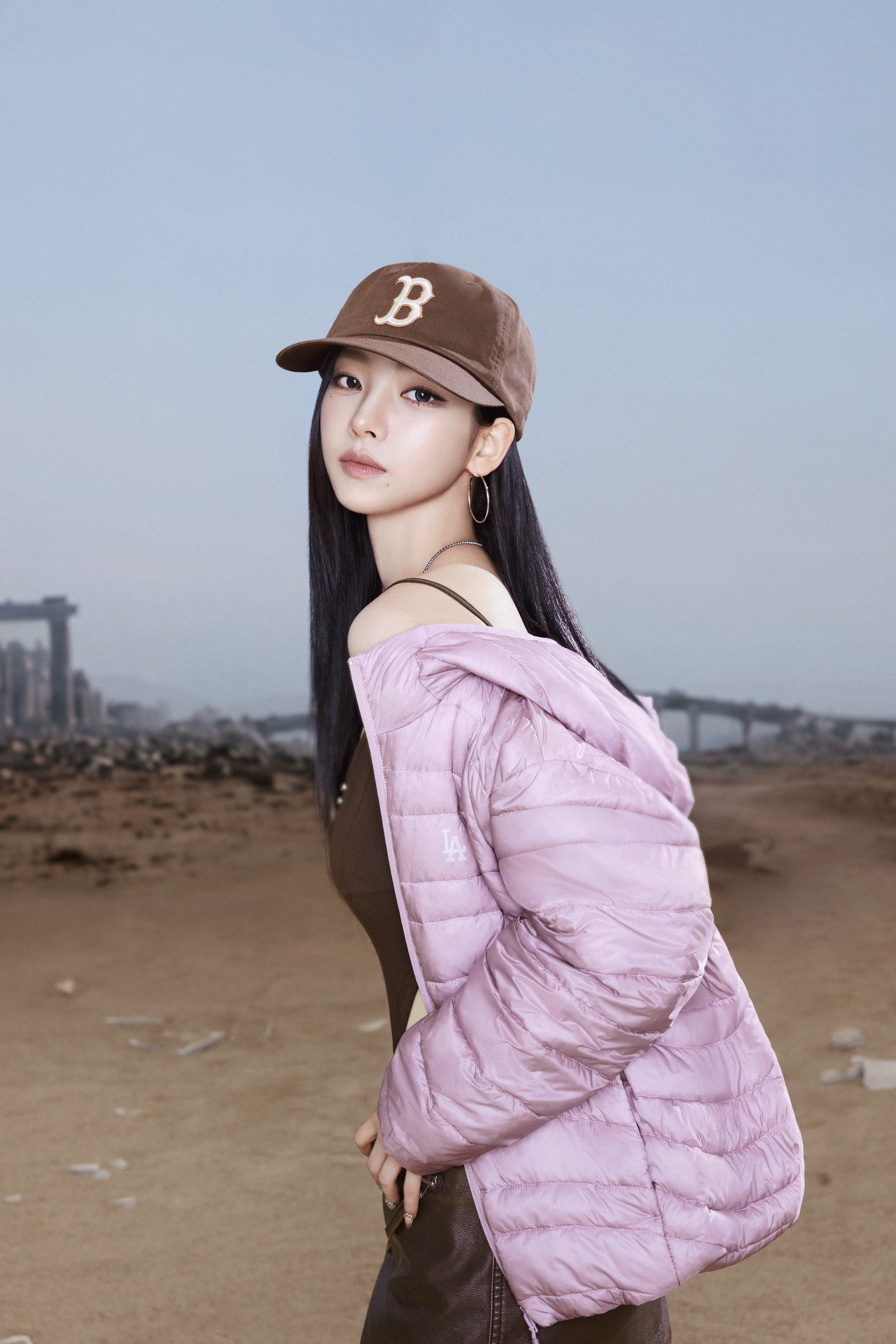 KARINA ในแคมเปญ MLB Fall/Winter 2026