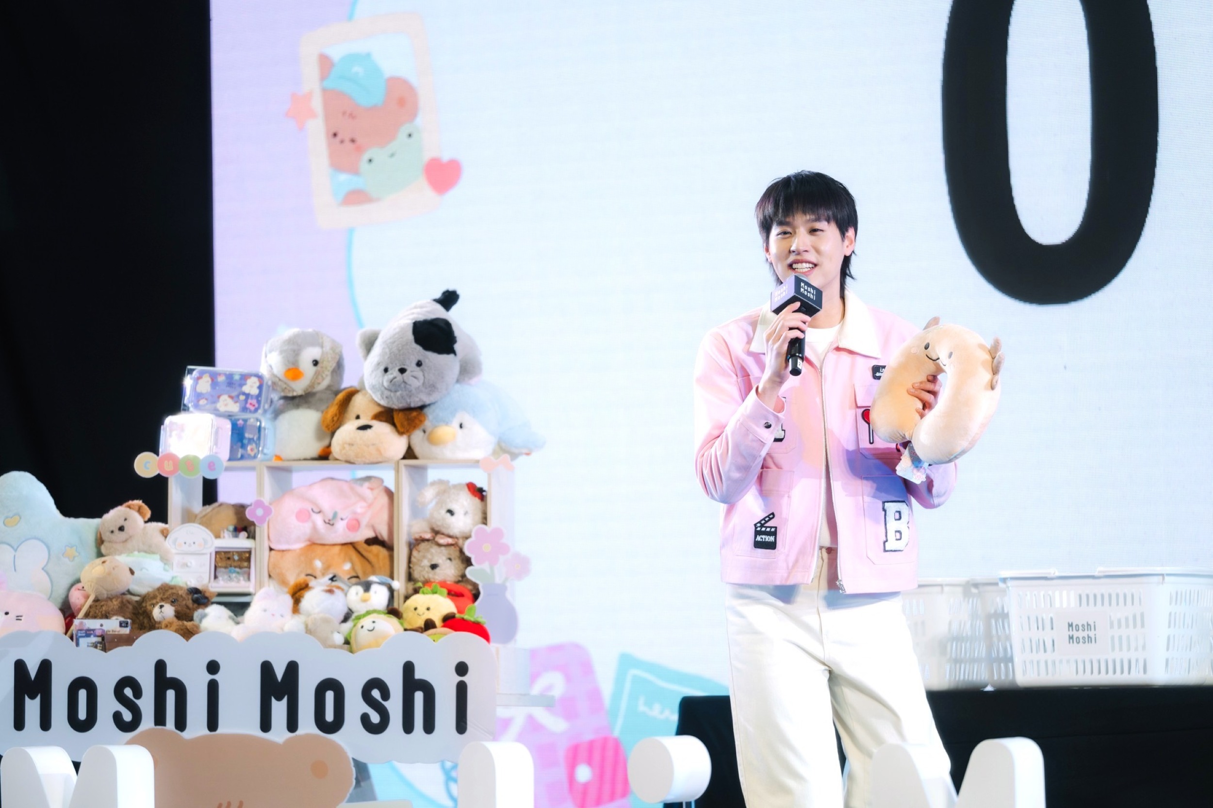 กิจกรรมบนเวทีภายในงาน Moshi Moshi, BILLKIN is Calling