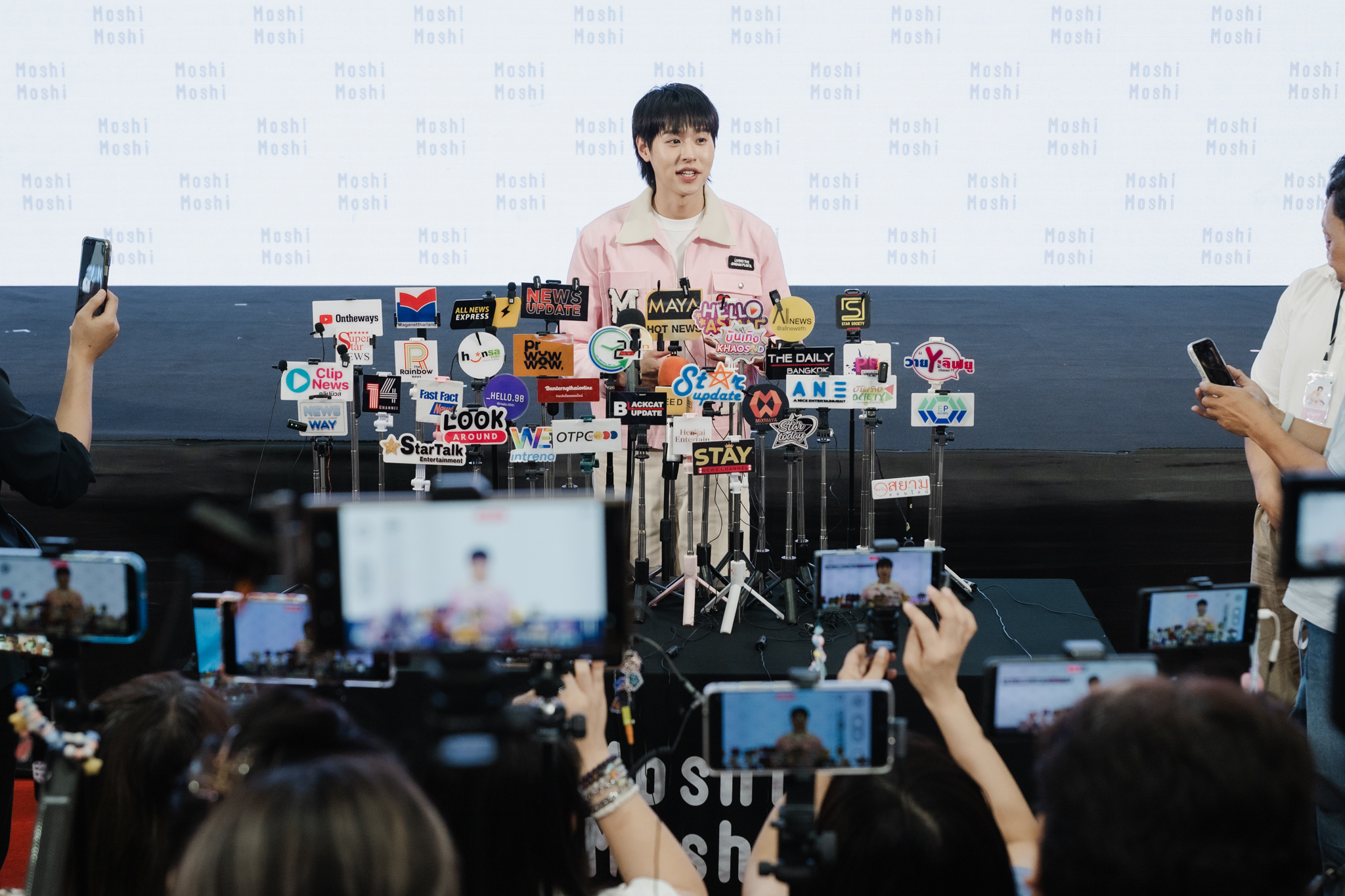 การให้สัมภาษณ์สื่อในงาน Moshi Moshi, BILLKIN is Calling