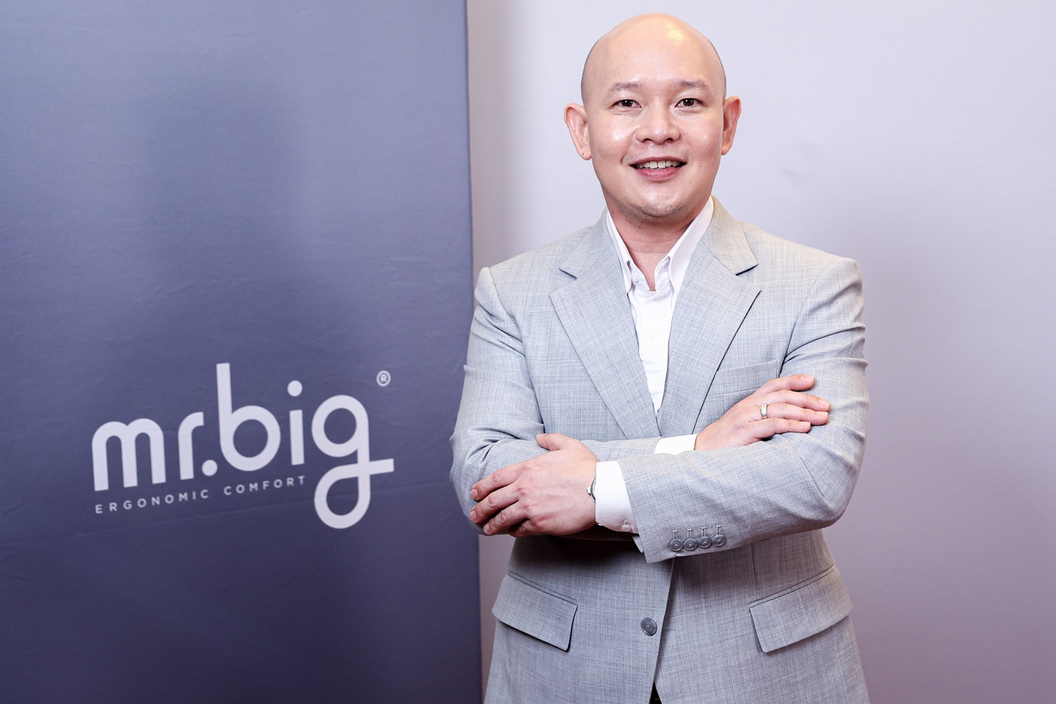 กภ.ชวกิจ เก้าเอี้ยน CEO และผู้ก่อตั้งแบรนด์ mr.big