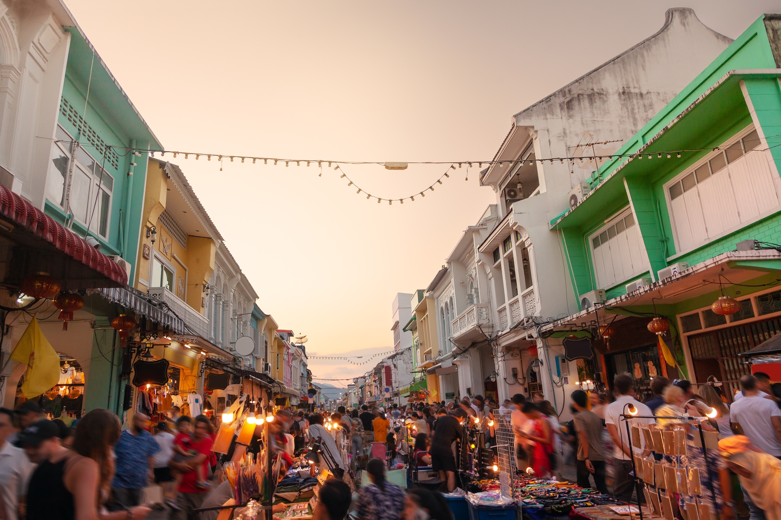 ถนนถลาง ย่านเมืองเก่าภูเก็ต