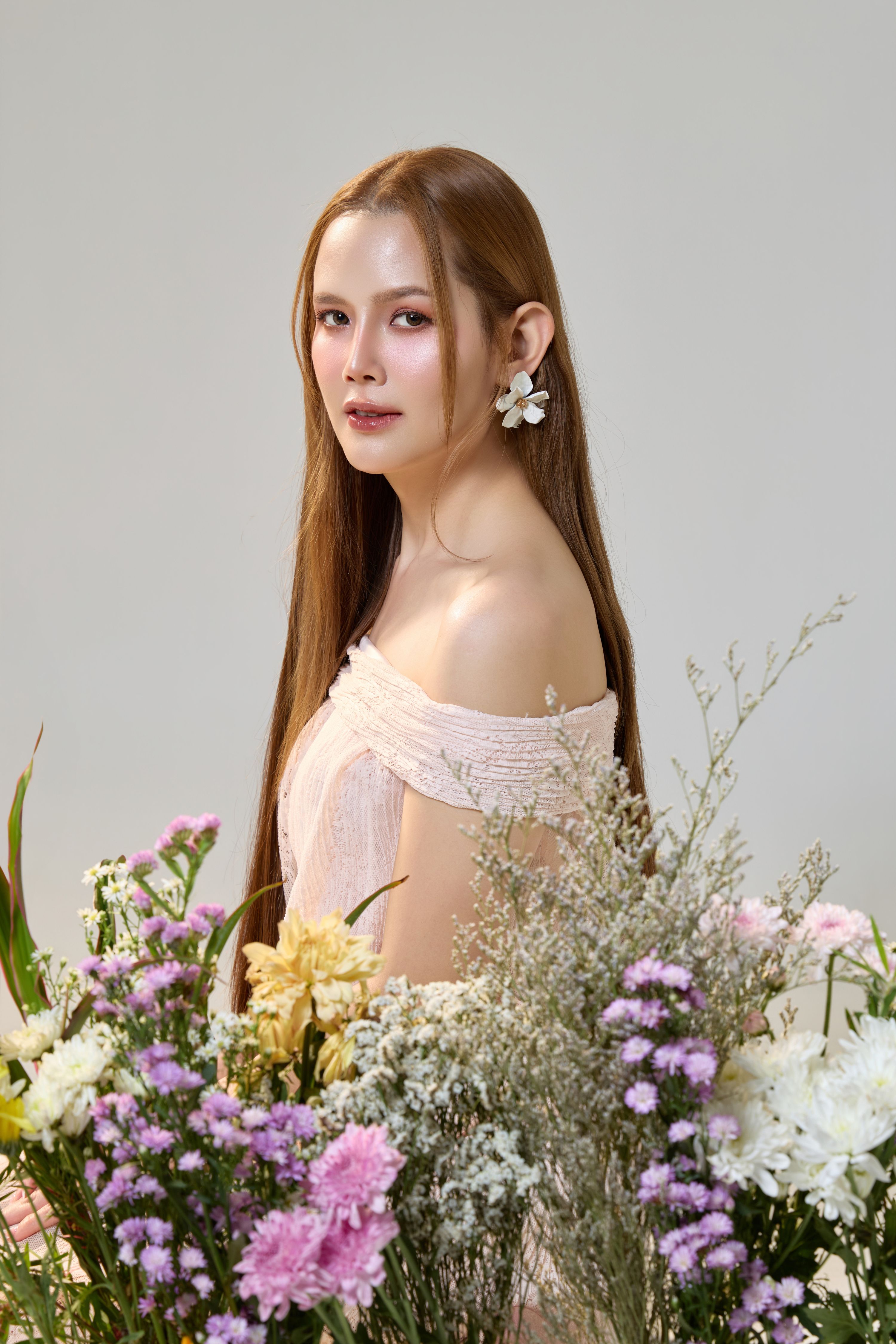 ภาพ NICKIIE โพสท่า