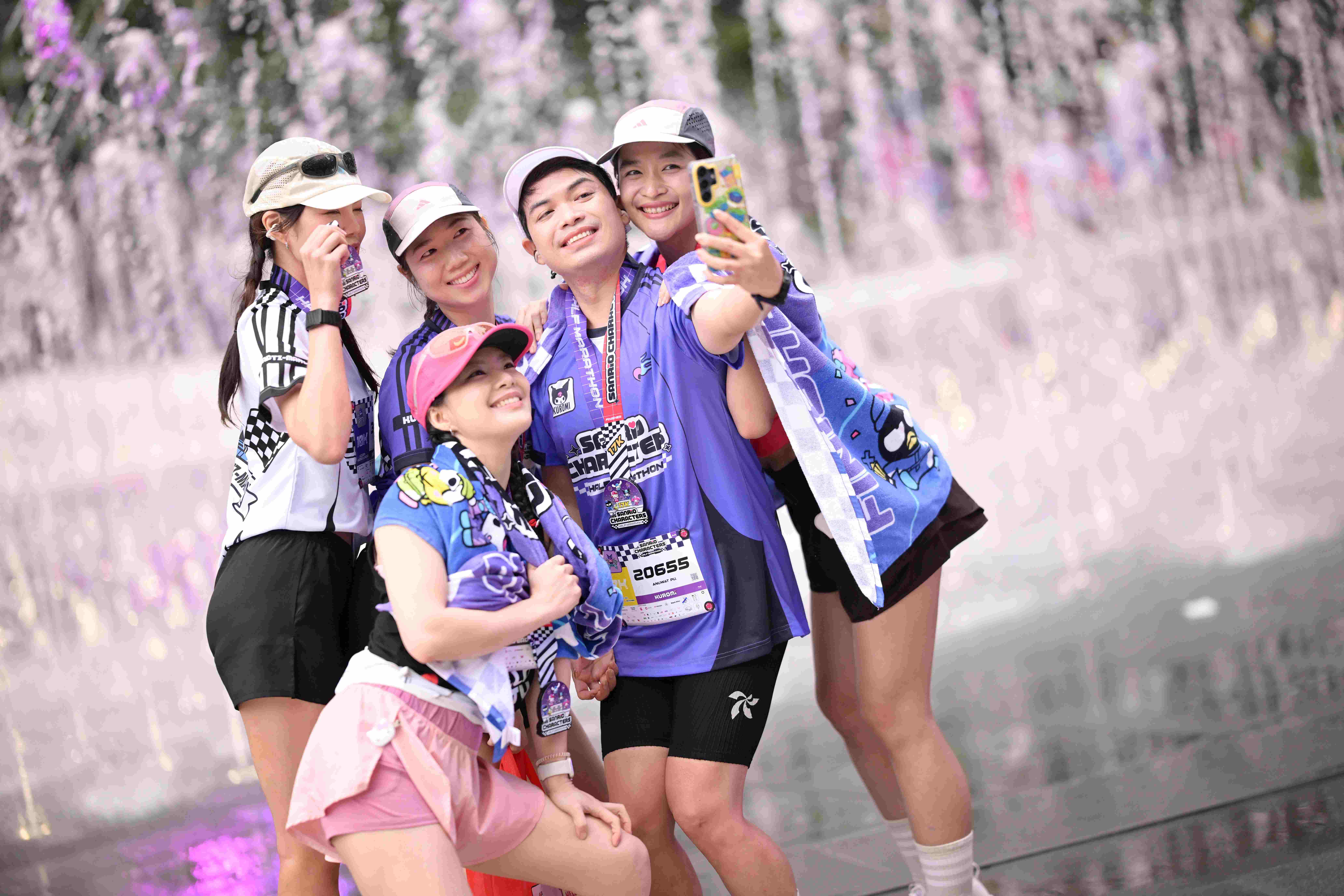 บรรยากาศการแข่งขัน SANRIO CHARACTERS HALF MARATHON ณ วัน แบงค็อก