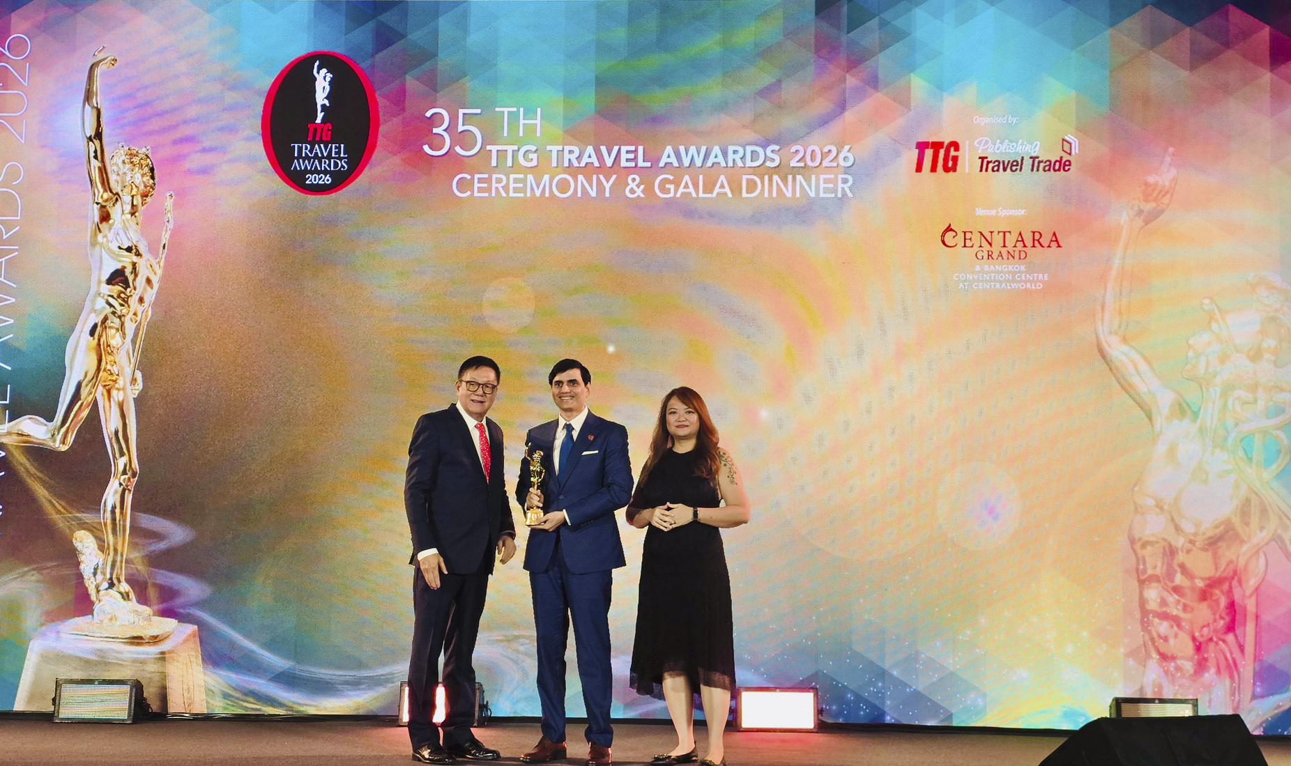ออนิกซ์ ฮอสพิทาลิตี้ กรุ๊ป คว้ารางวัล Best Local Hotel Brand Thailand จาก TTG Travel Awards 2026