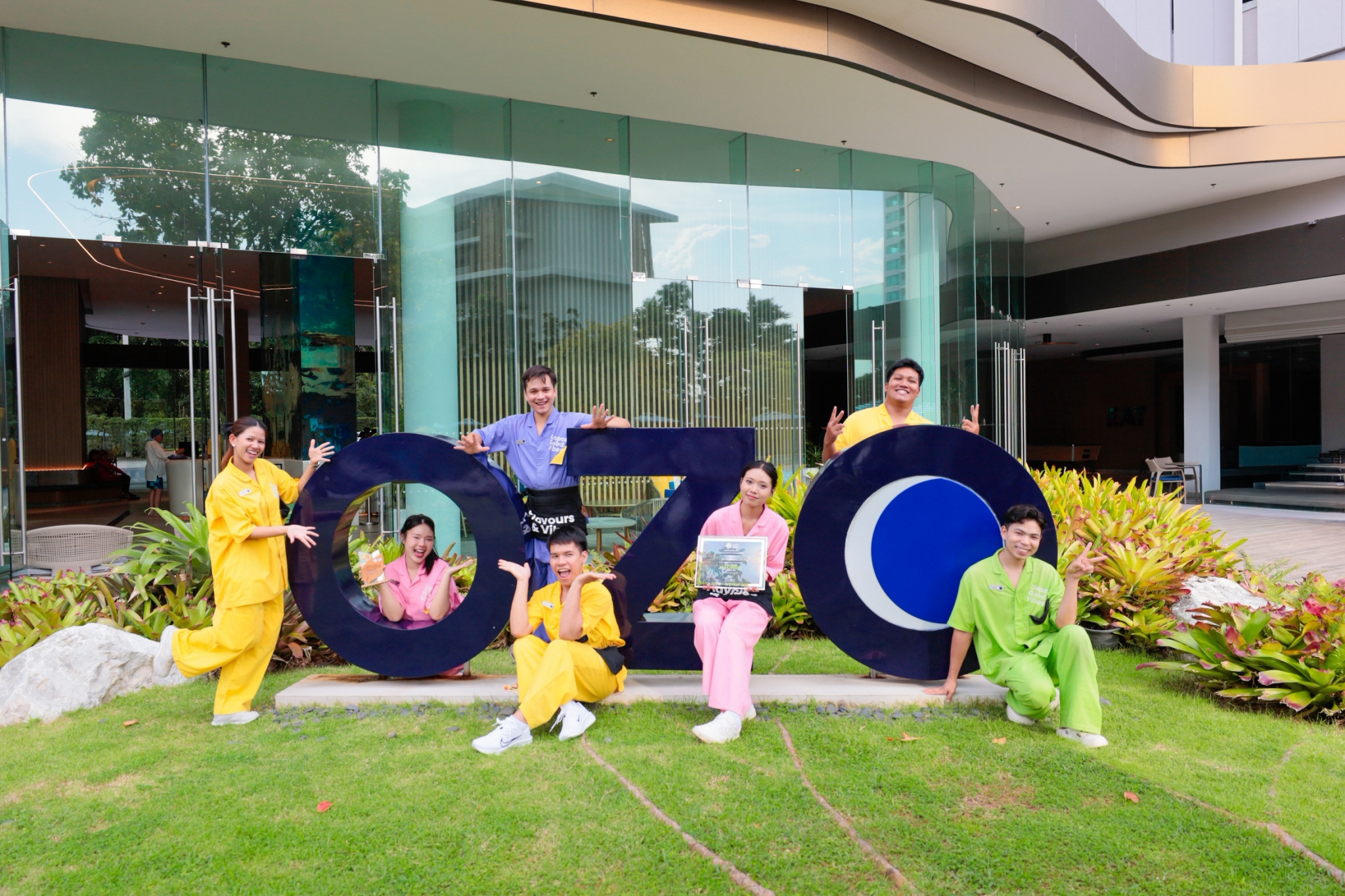 ตัวแทนโรงแรมในเครือออนิกซ์รับรางวัล Green Tourism Awards