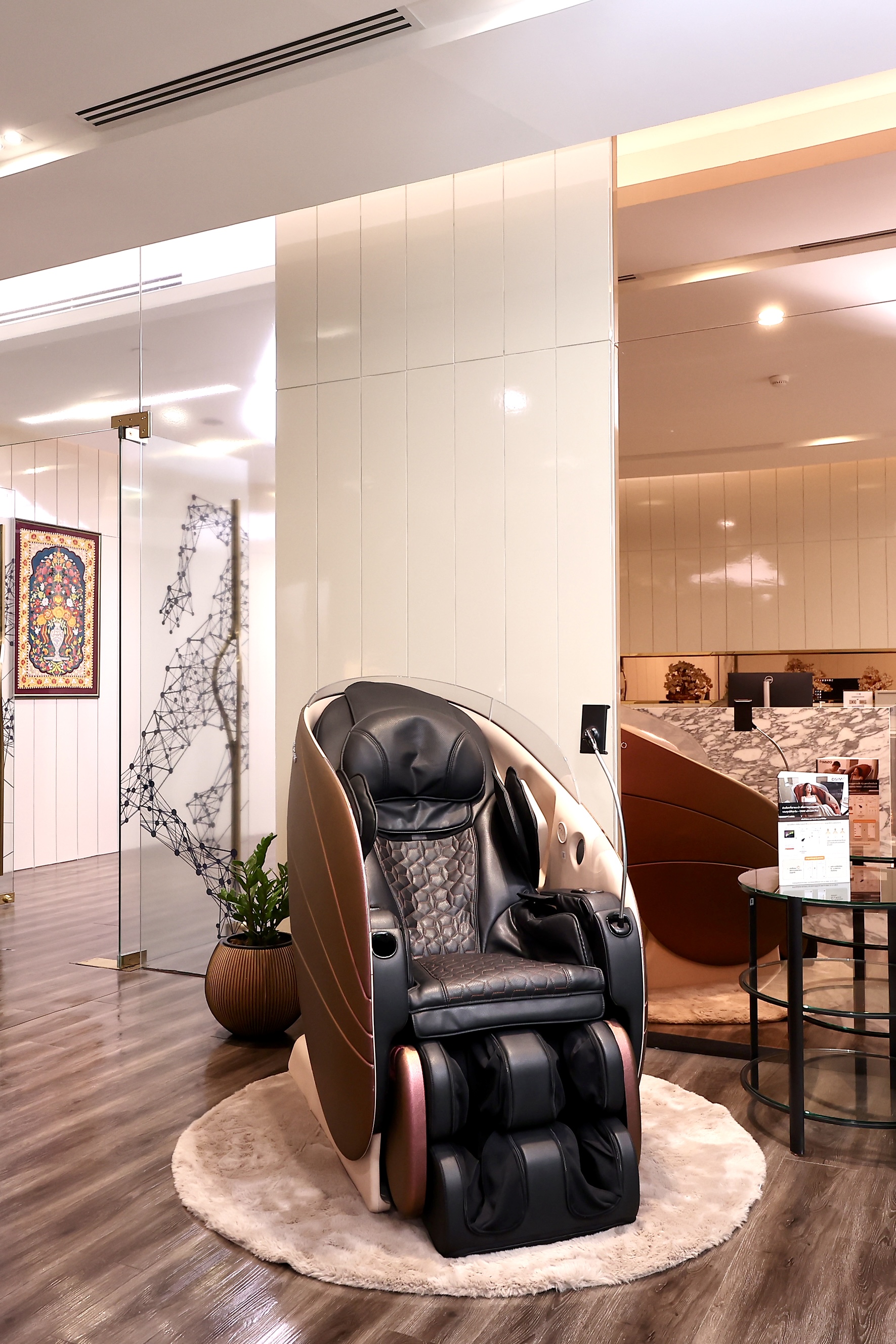 ผลิตภัณฑ์เก้าอี้นวด OSIM uDeluxe Max