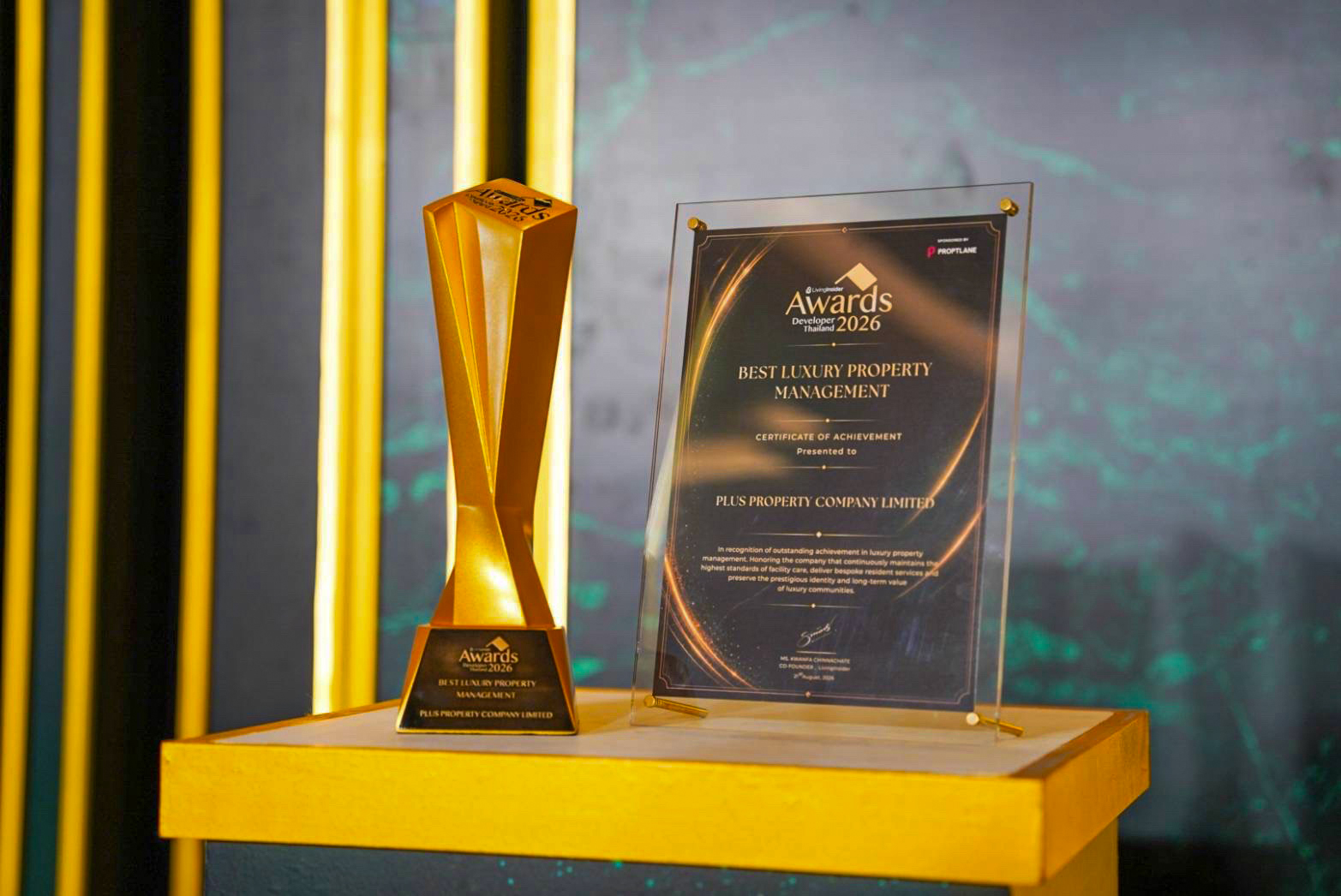 ทีมพลัส พร็อพเพอร์ตี้ รับรางวัล Best Luxury Property Management Award