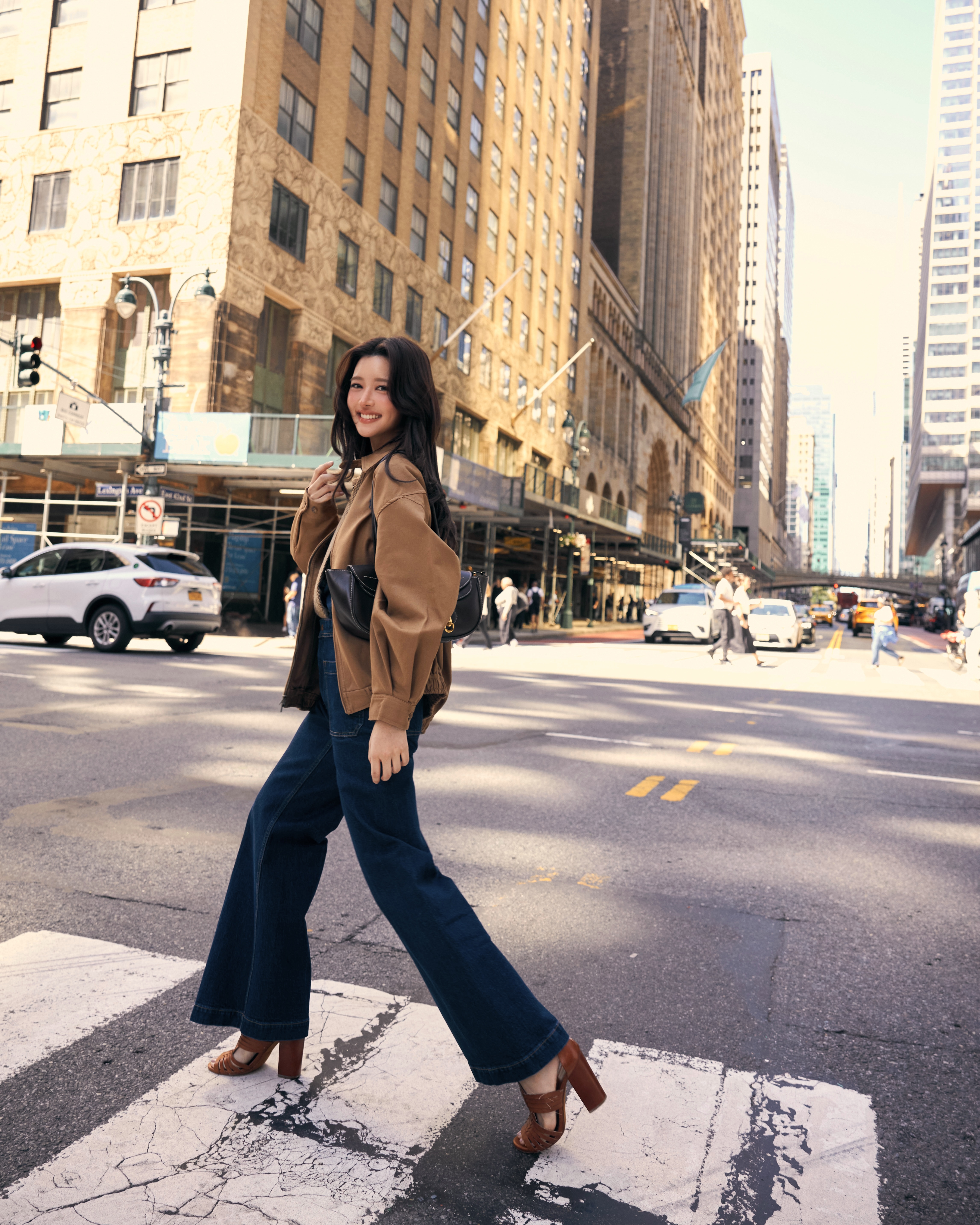 จูเน่ เพลินพิชญา ถ่ายทอดกลิ่นอาย heritage และ preppy style ของ Polo Ralph Lauren