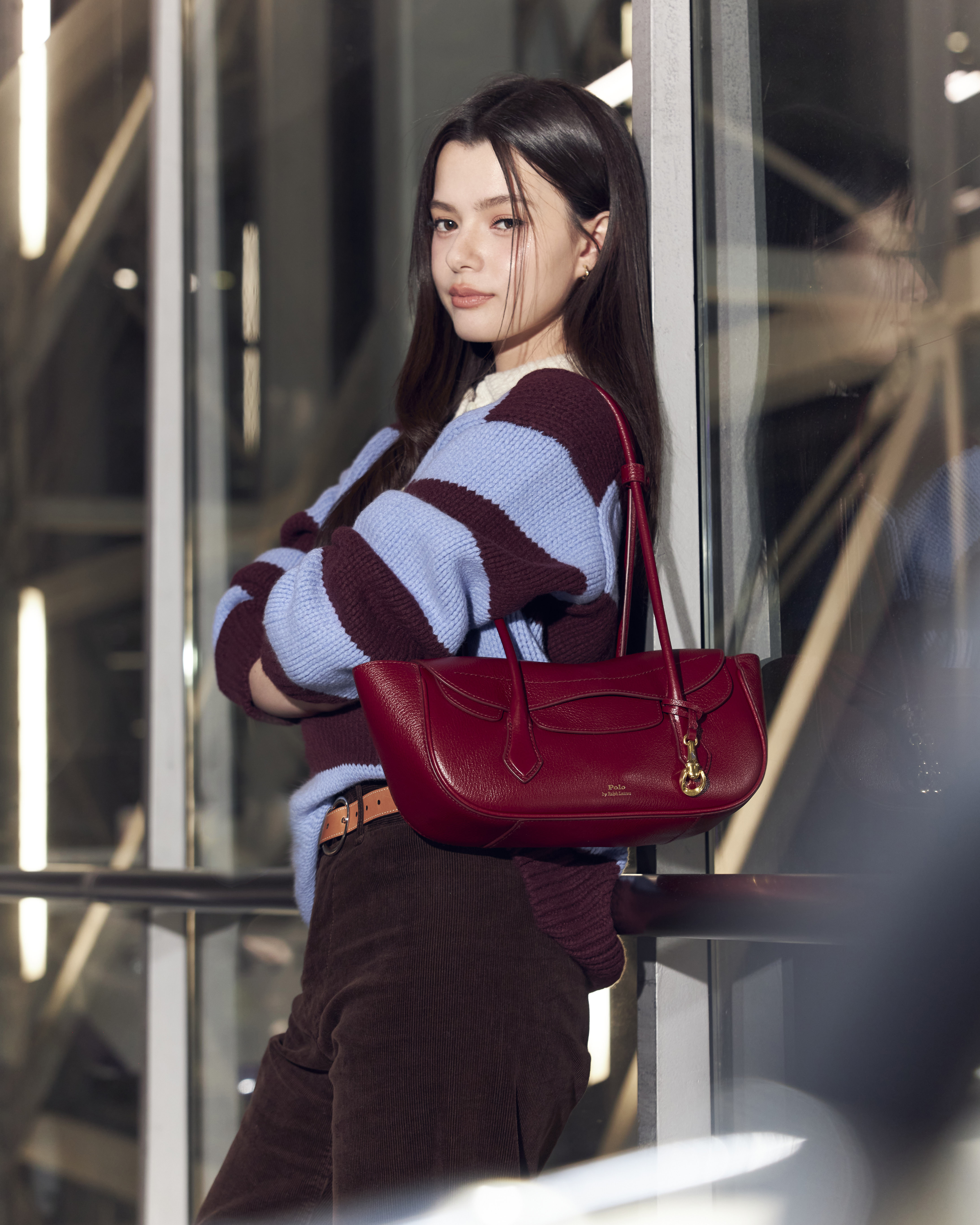 มีนกับกระเป๋า Polo Blaze Large Shoulder สี Chestnut