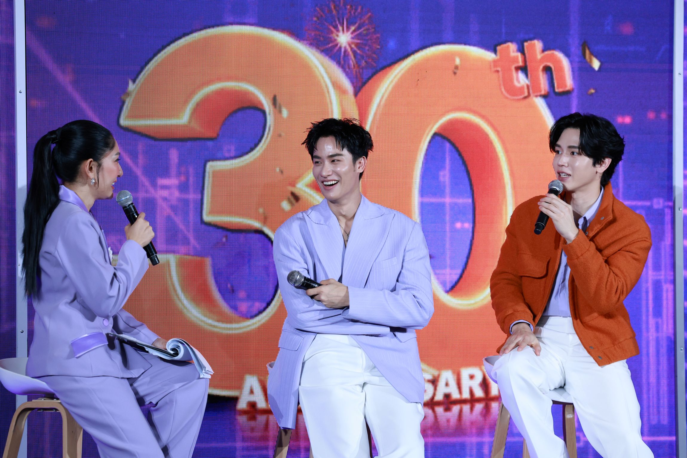 เต-ตะวัน และ นิว-ฐิติภูมิ มาร่วมแชร์มุมมองเกี่ยวกับเทคโนโลยีและไลฟ์สไตล์ในแบบคนรุ่นใหม่