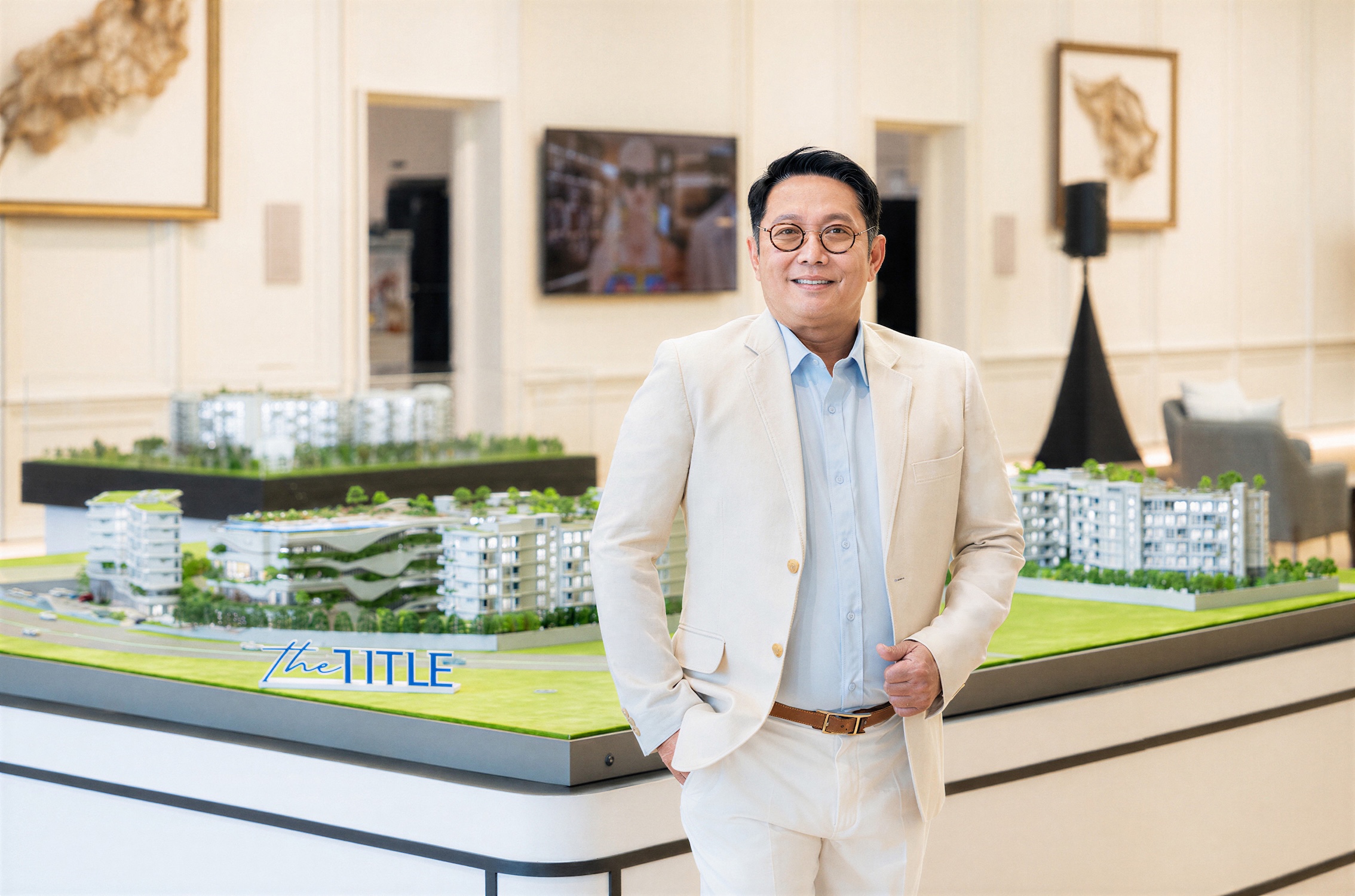 นายดรงค์ หุตะจูฑะ ประธานเจ้าหน้าที่บริหาร บริษัท ร่มโพธิ์ พร็อพเพอร์ตี้ จำกัด (มหาชน) หรือ TITLE