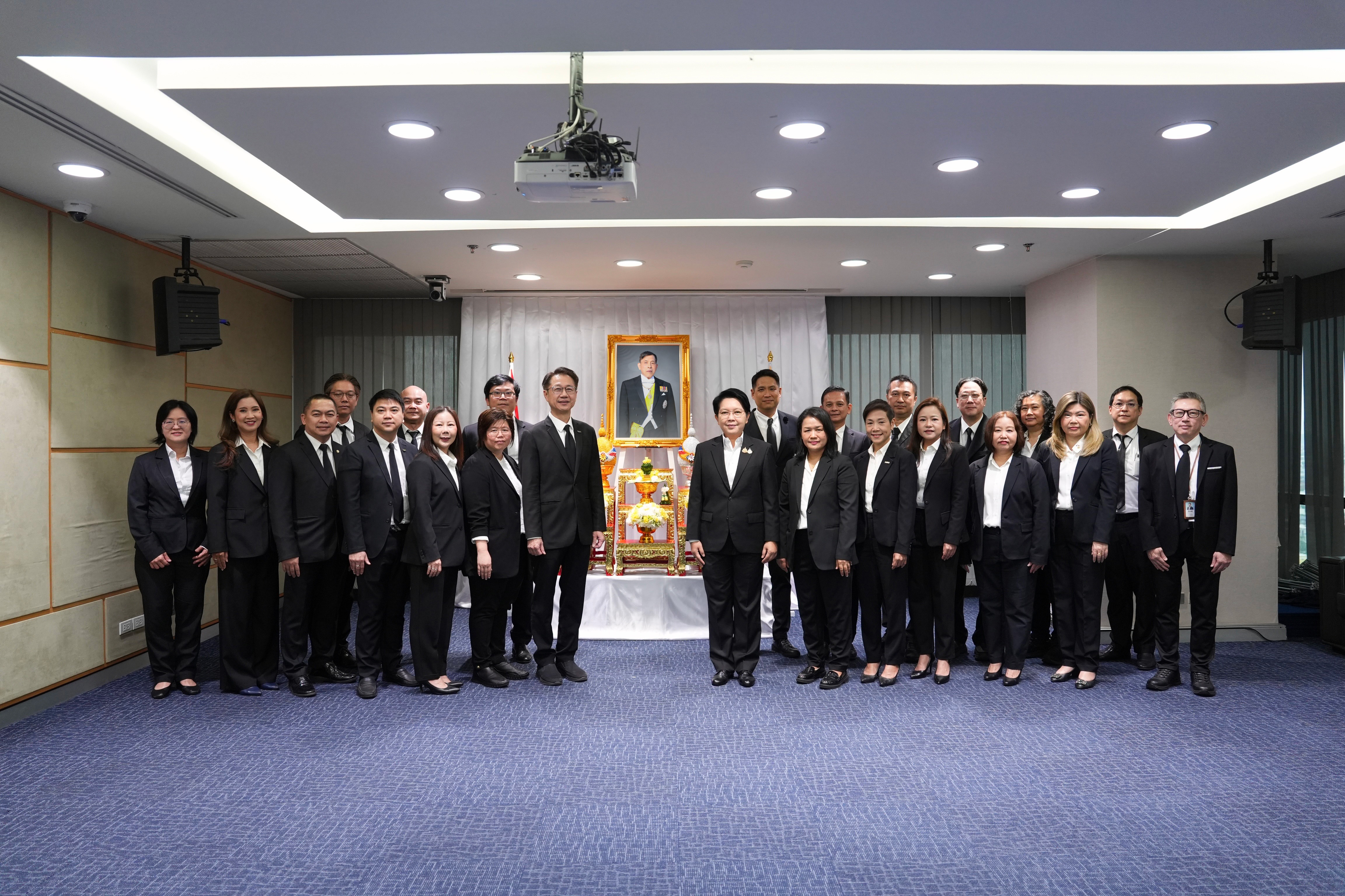 คณะผู้บริหารและพนักงาน SAM ถวายพระพรในหลวง ร.10