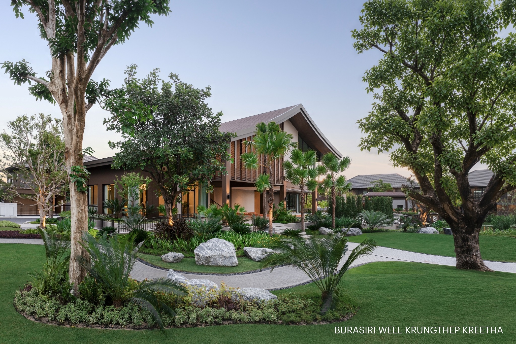 ภาพโครงการบุราสิริ เวลล์ กรุงเทพกรีฑา บ้านเดี่ยวดีไซน์ Tropical Retreat ของแสนสิริ