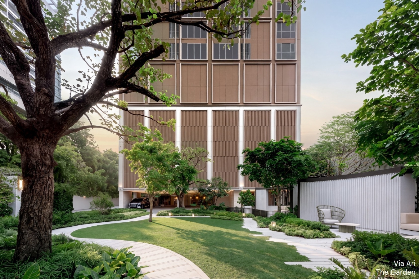 The Garden พื้นที่สำหรับสัตว์เลี้ยง โครงการ Via Ari